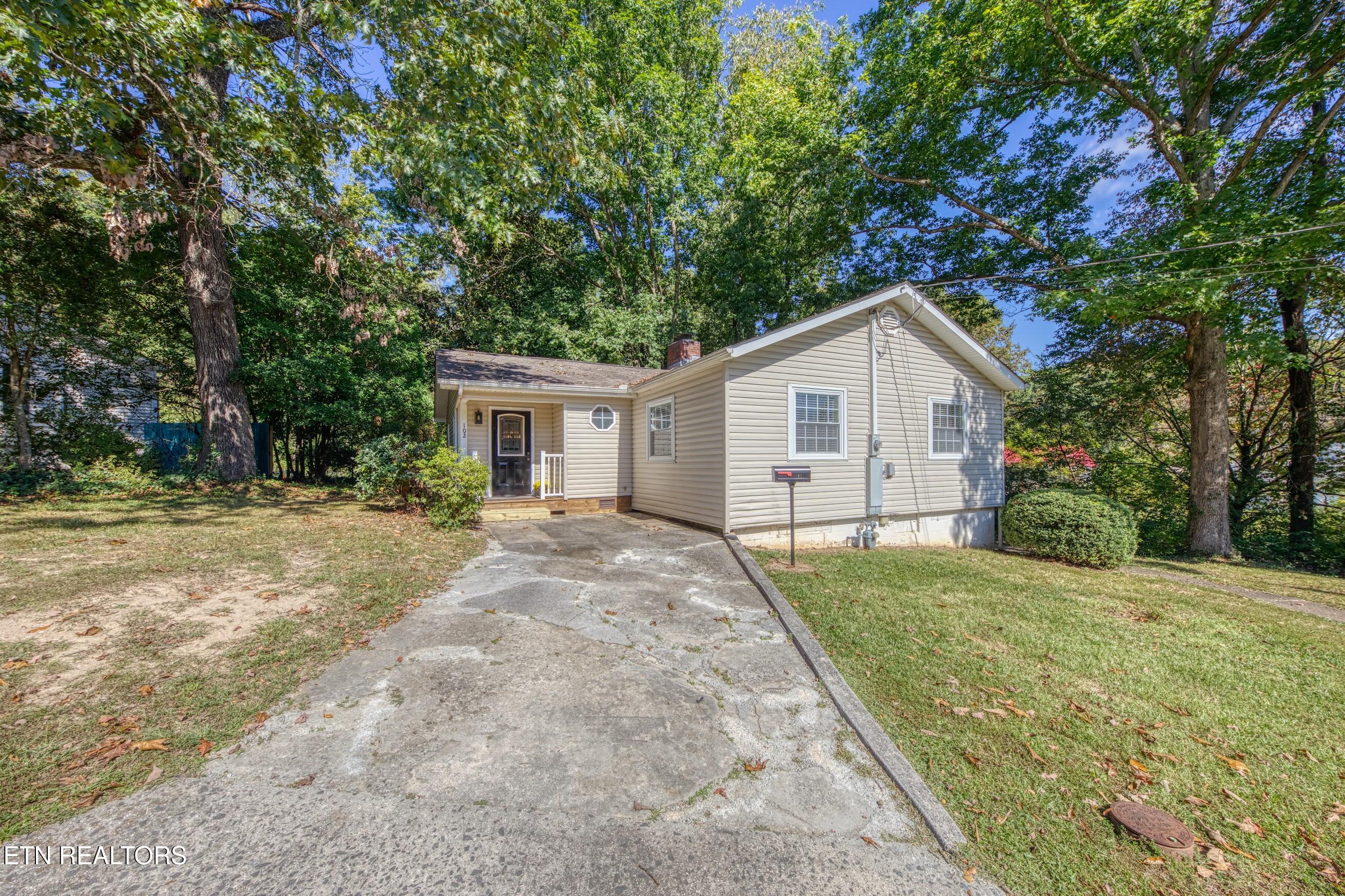 102 Decatur Road Oak Ridge TN 37830