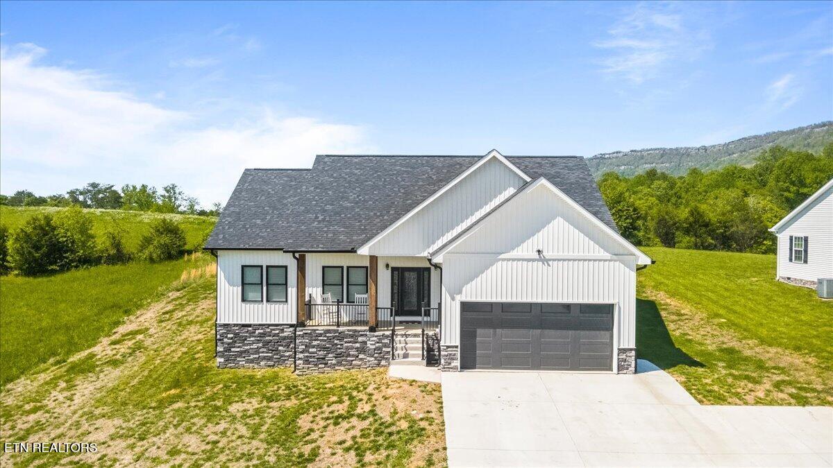 309 Greene Lane Lafollette TN 37766