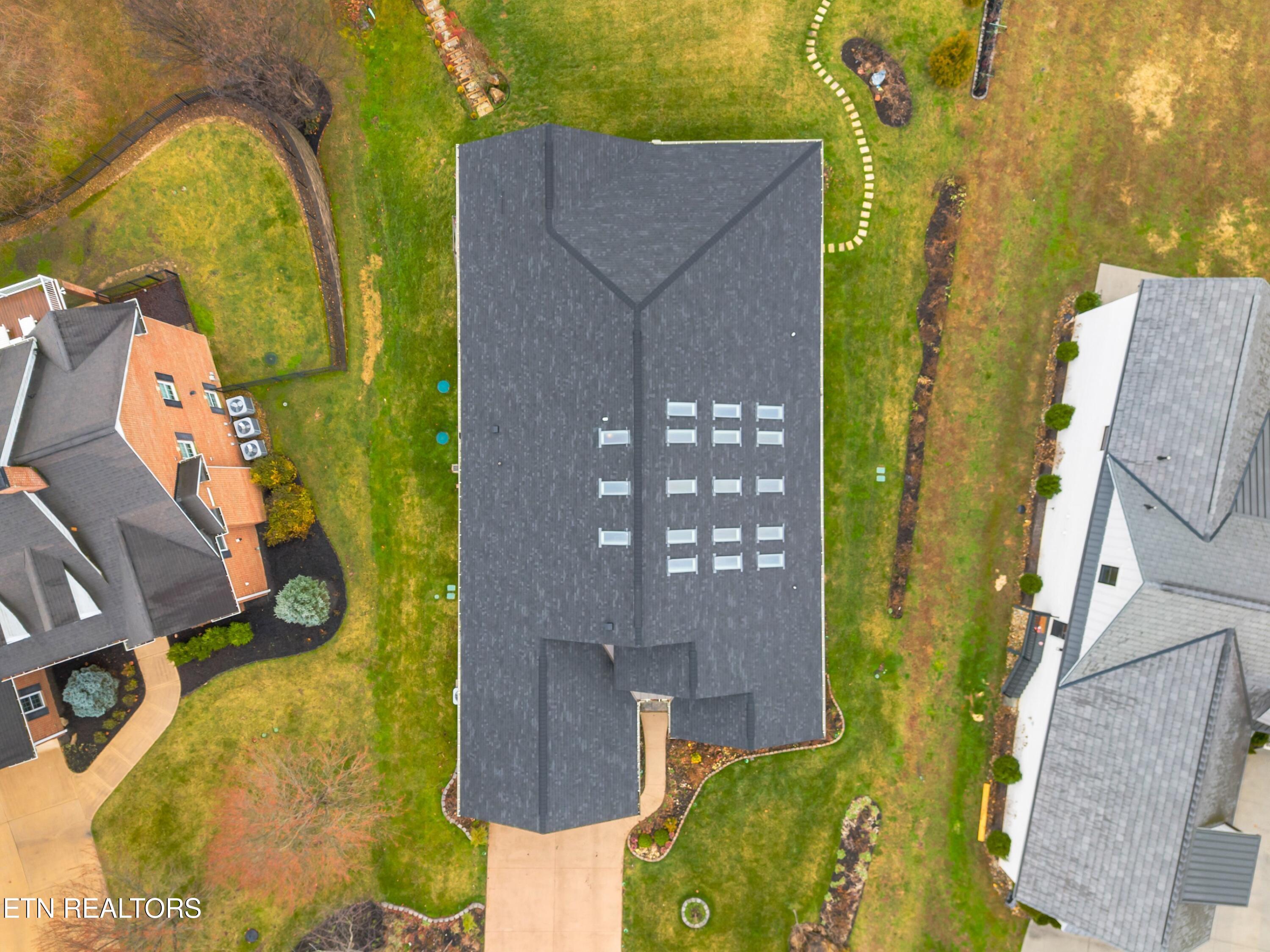 6325 Coves Edge Trail Russellville TN 37860