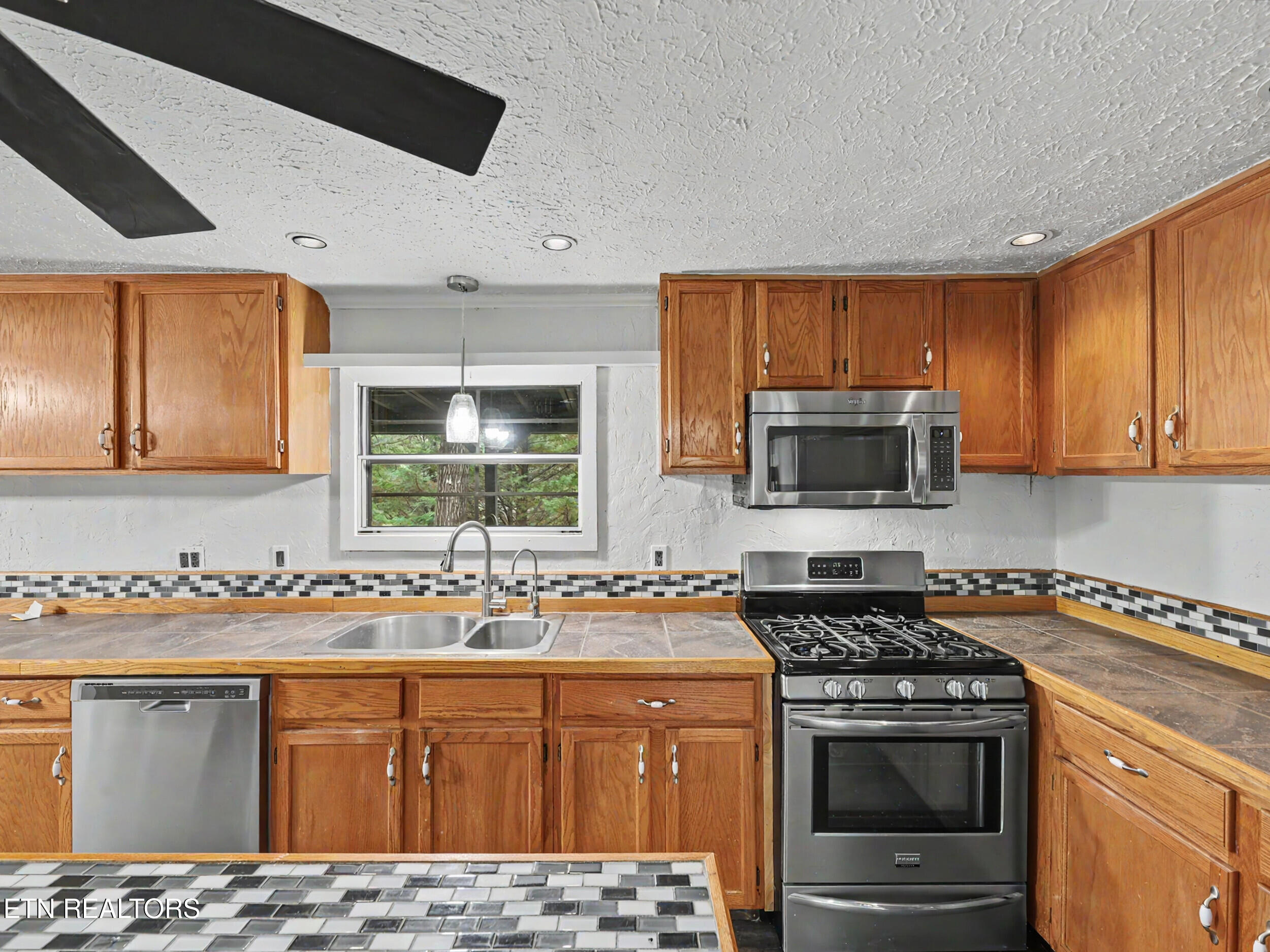 3670 Chilhowee Maryville TN 37803