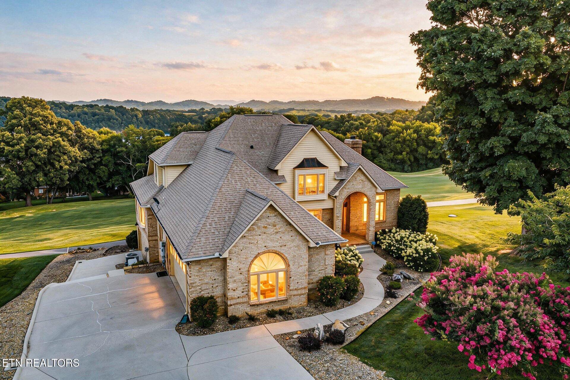103 Tuhdegwa Way Loudon TN 37774