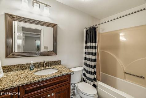 103 Tuhdegwa Way Loudon TN 37774