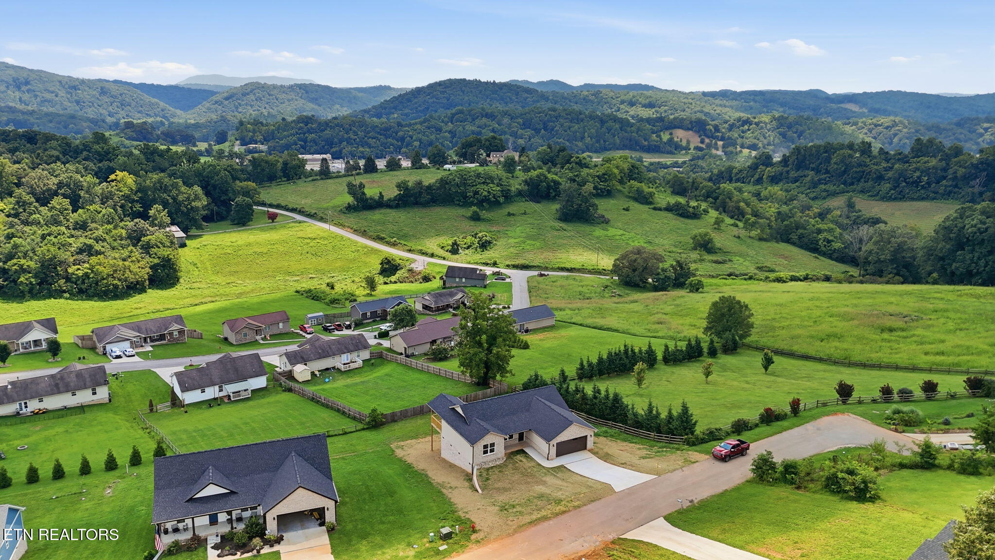 145 Middle Glen Road Maynardville TN 37807