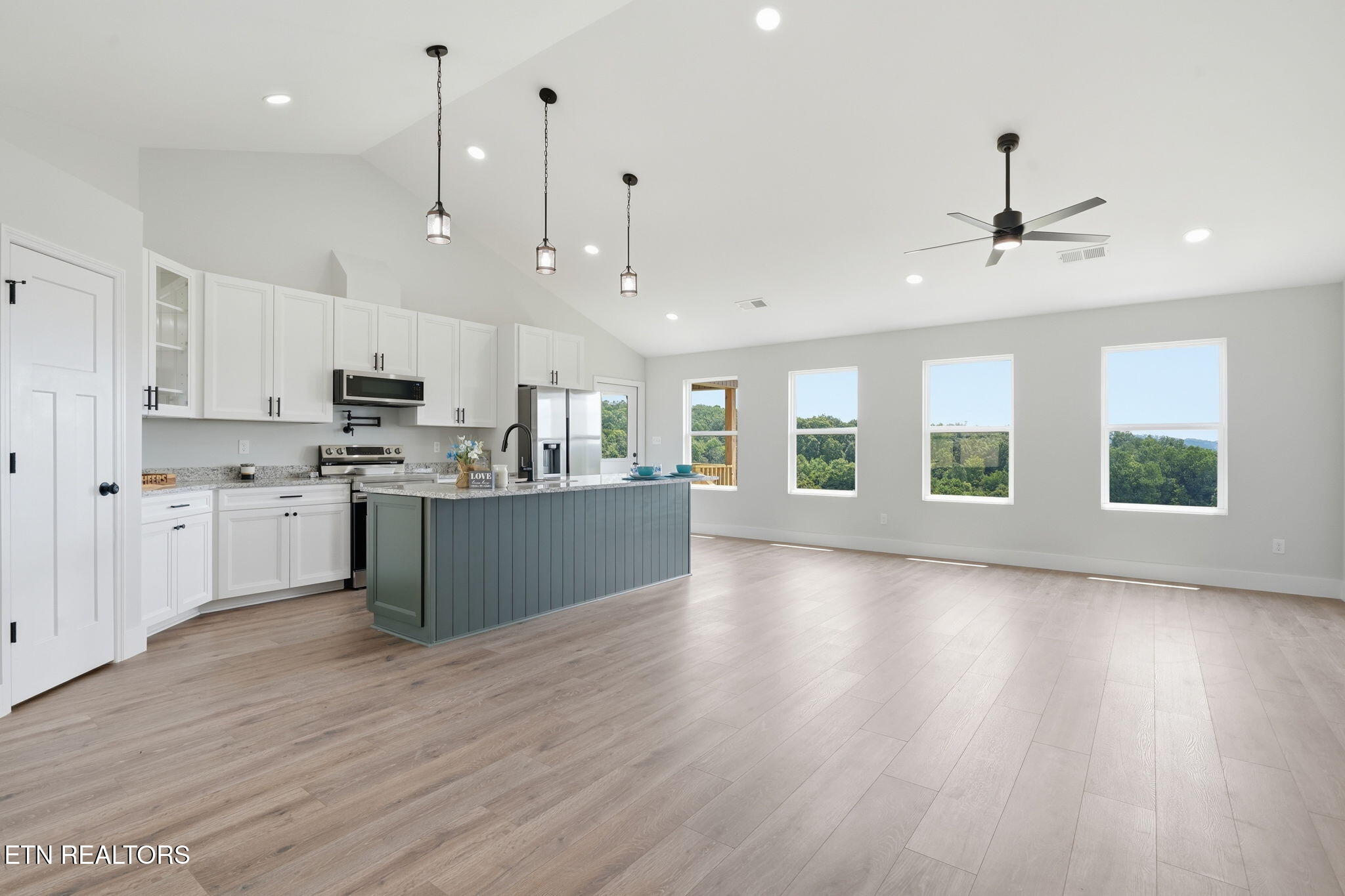145 Middle Glen Road Maynardville TN 37807