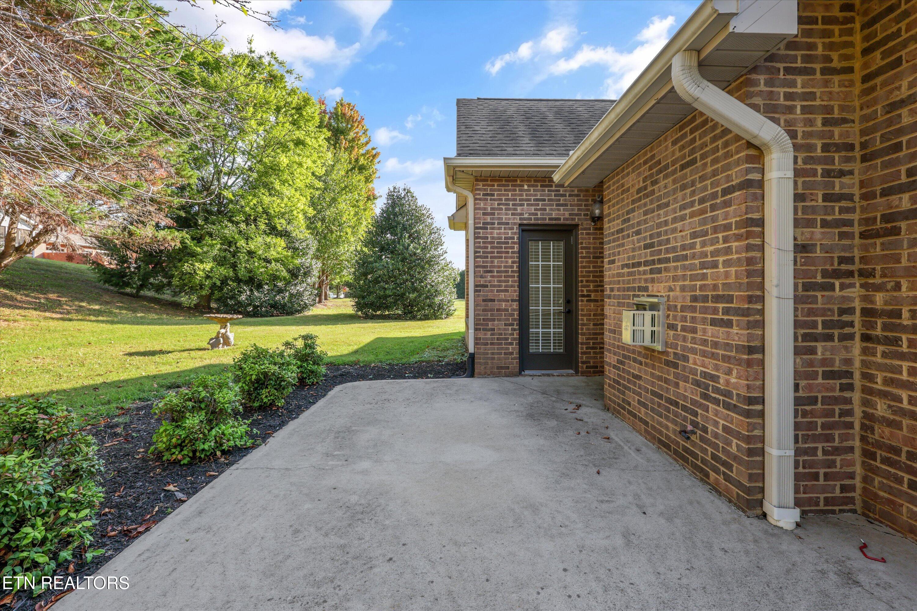 3845 Holly Berry Drive Knoxville TN 37938
