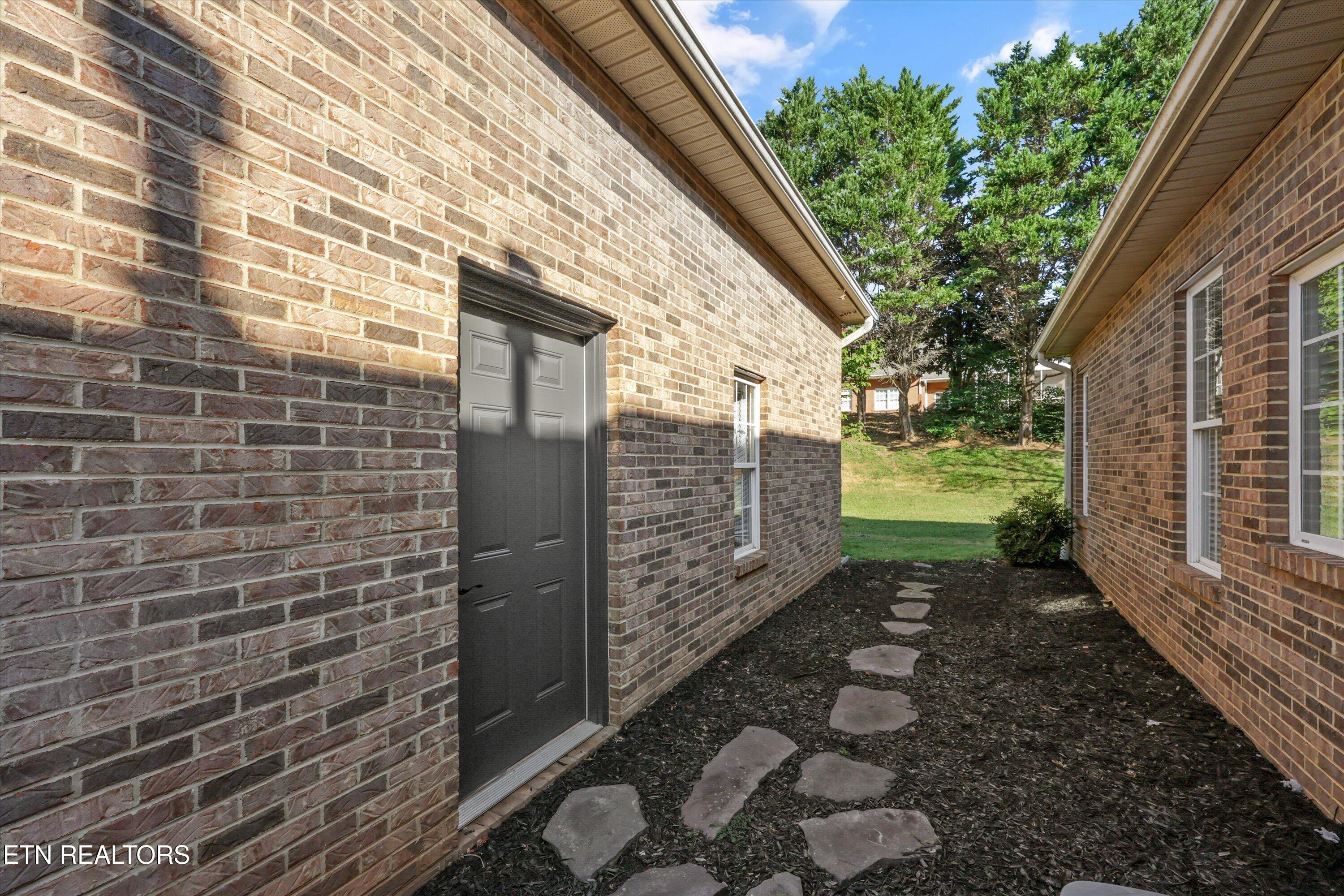 3845 Holly Berry Drive Knoxville TN 37938