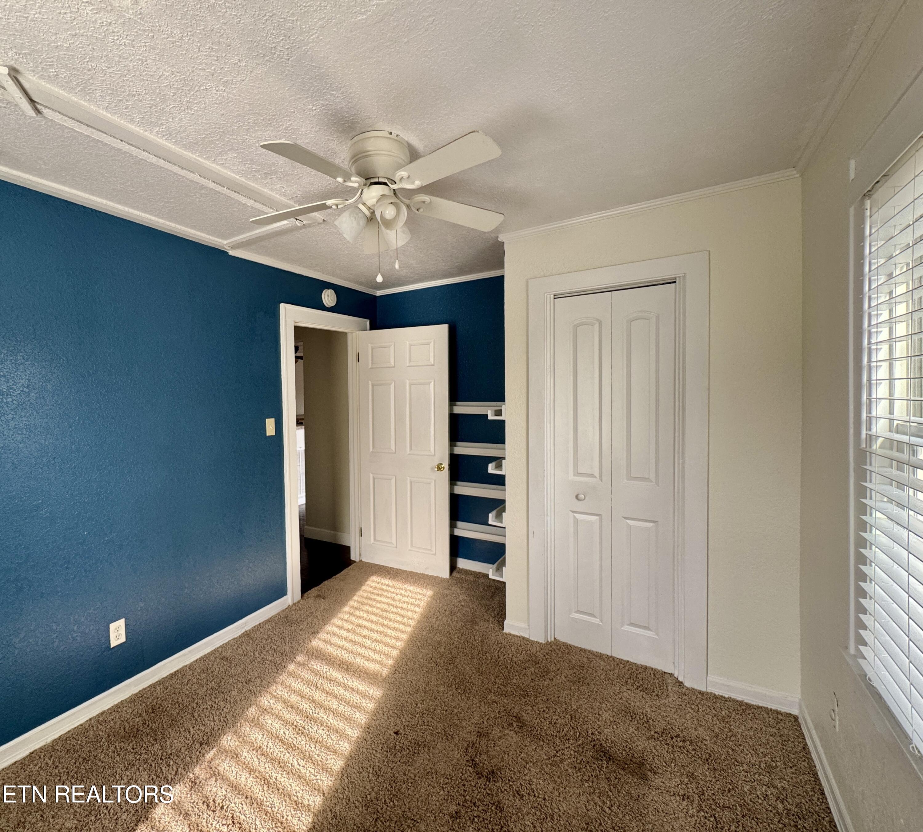 101 E Maire Avenue Clinton TN 37716