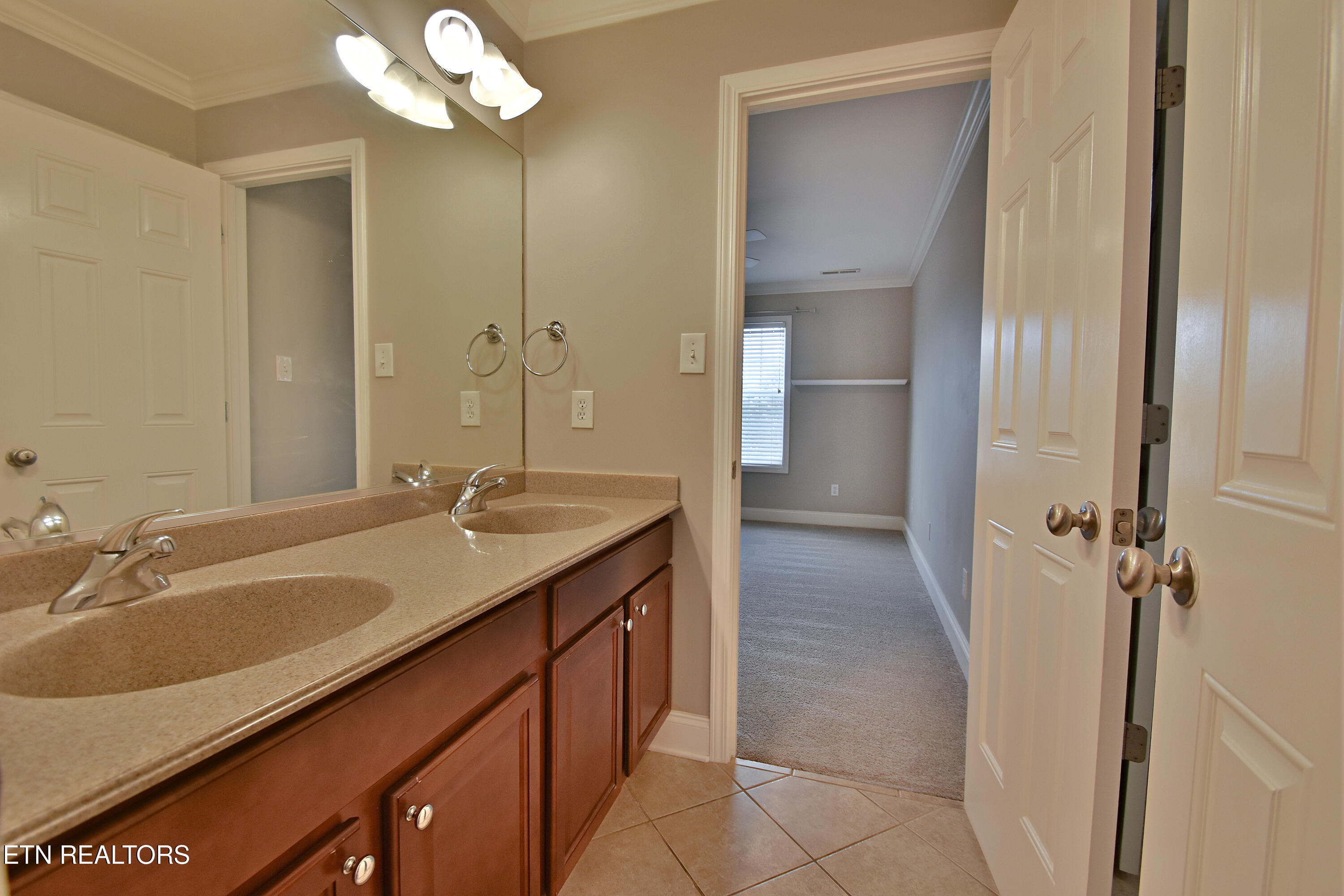 524 Rockwell Farm Lane Knoxville TN 37934