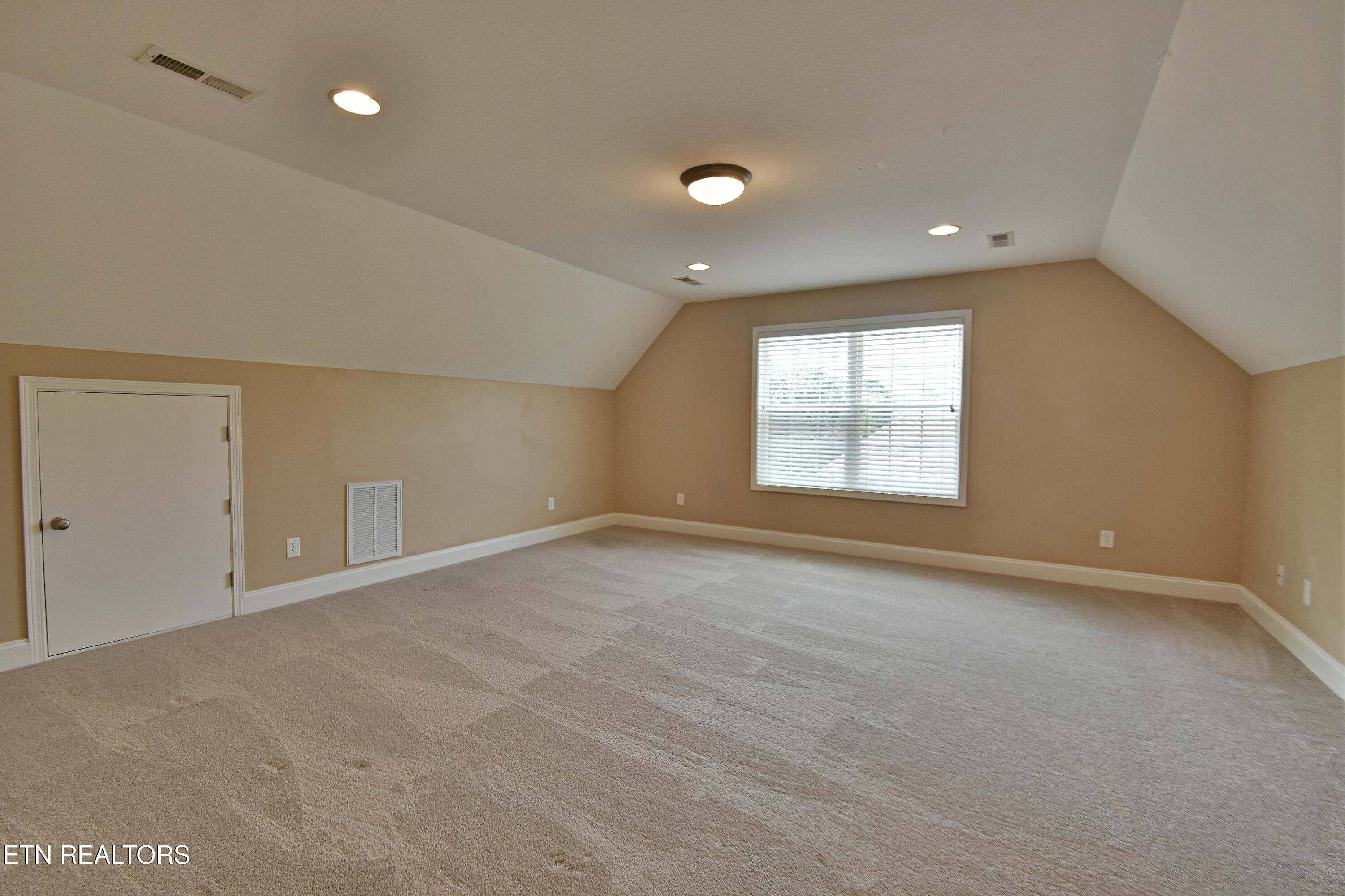524 Rockwell Farm Lane Knoxville TN 37934