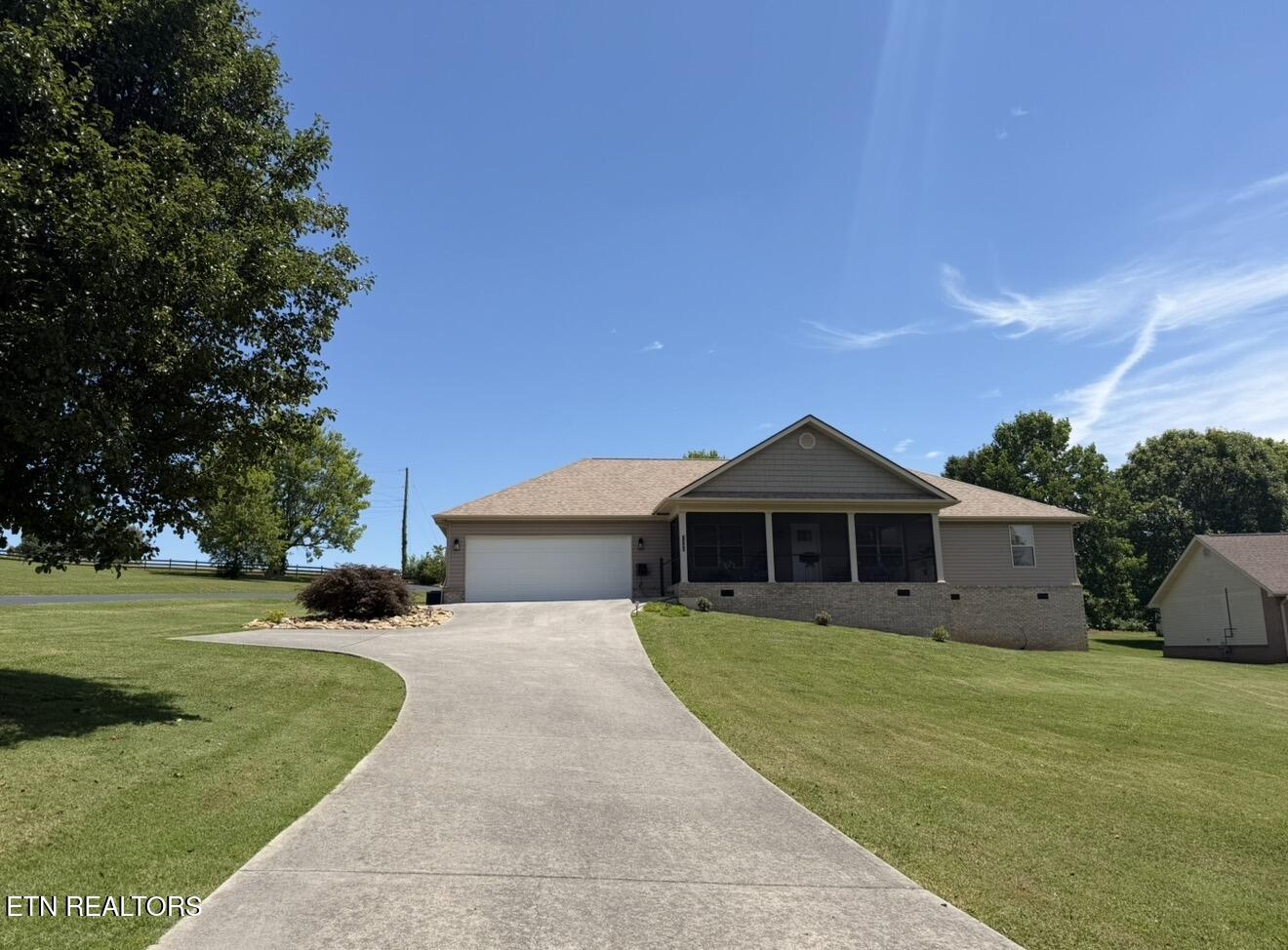 2449 Oakview Lane Sevierville TN 37876
