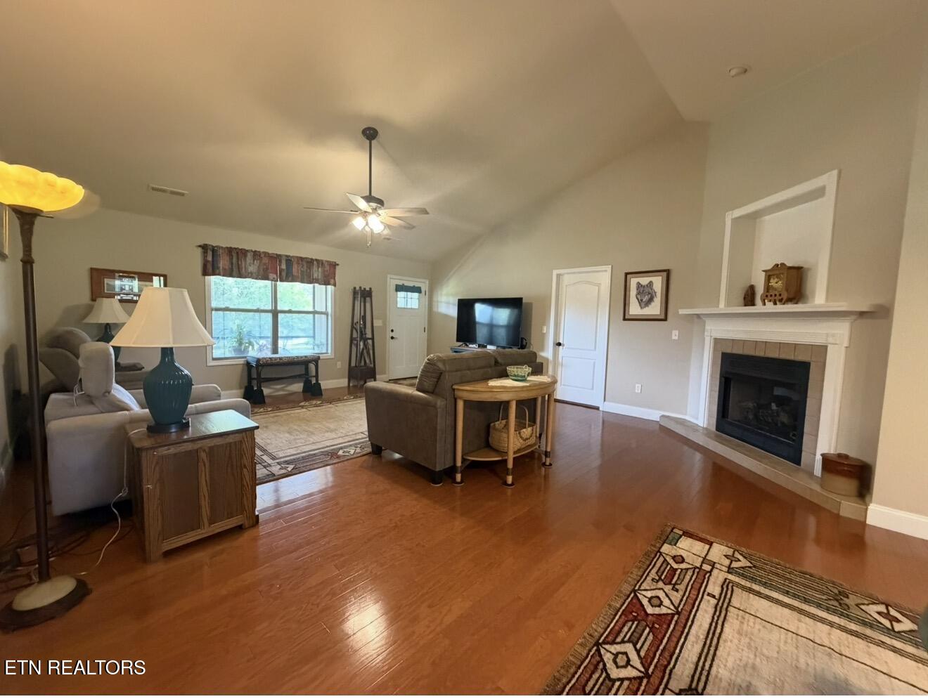 2449 Oakview Lane Sevierville TN 37876