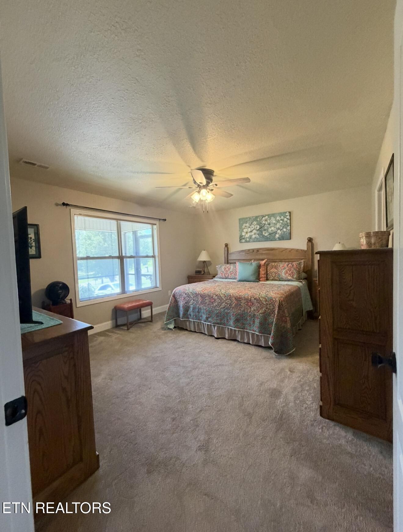 2449 Oakview Lane Sevierville TN 37876