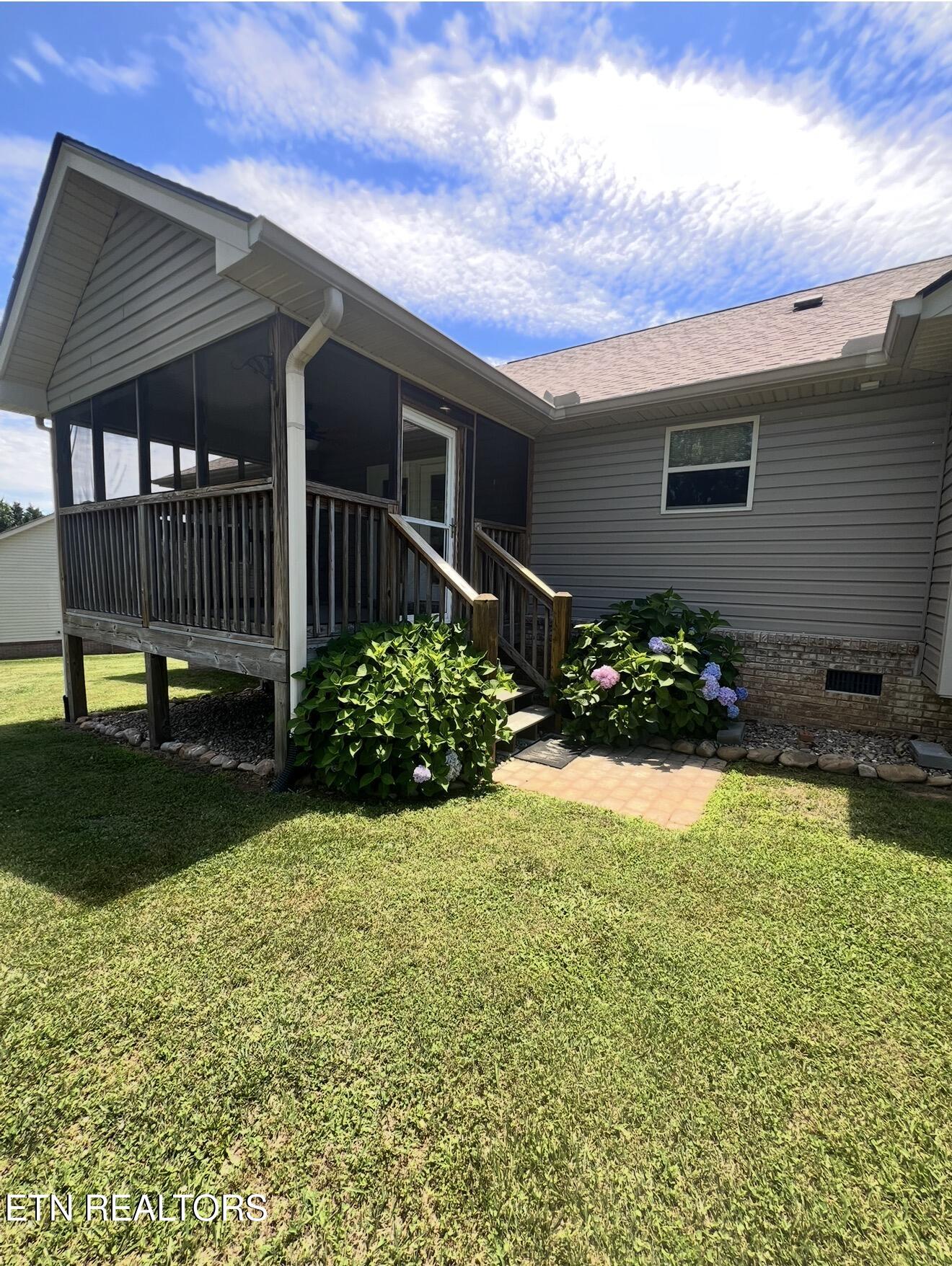 2449 Oakview Lane Sevierville TN 37876
