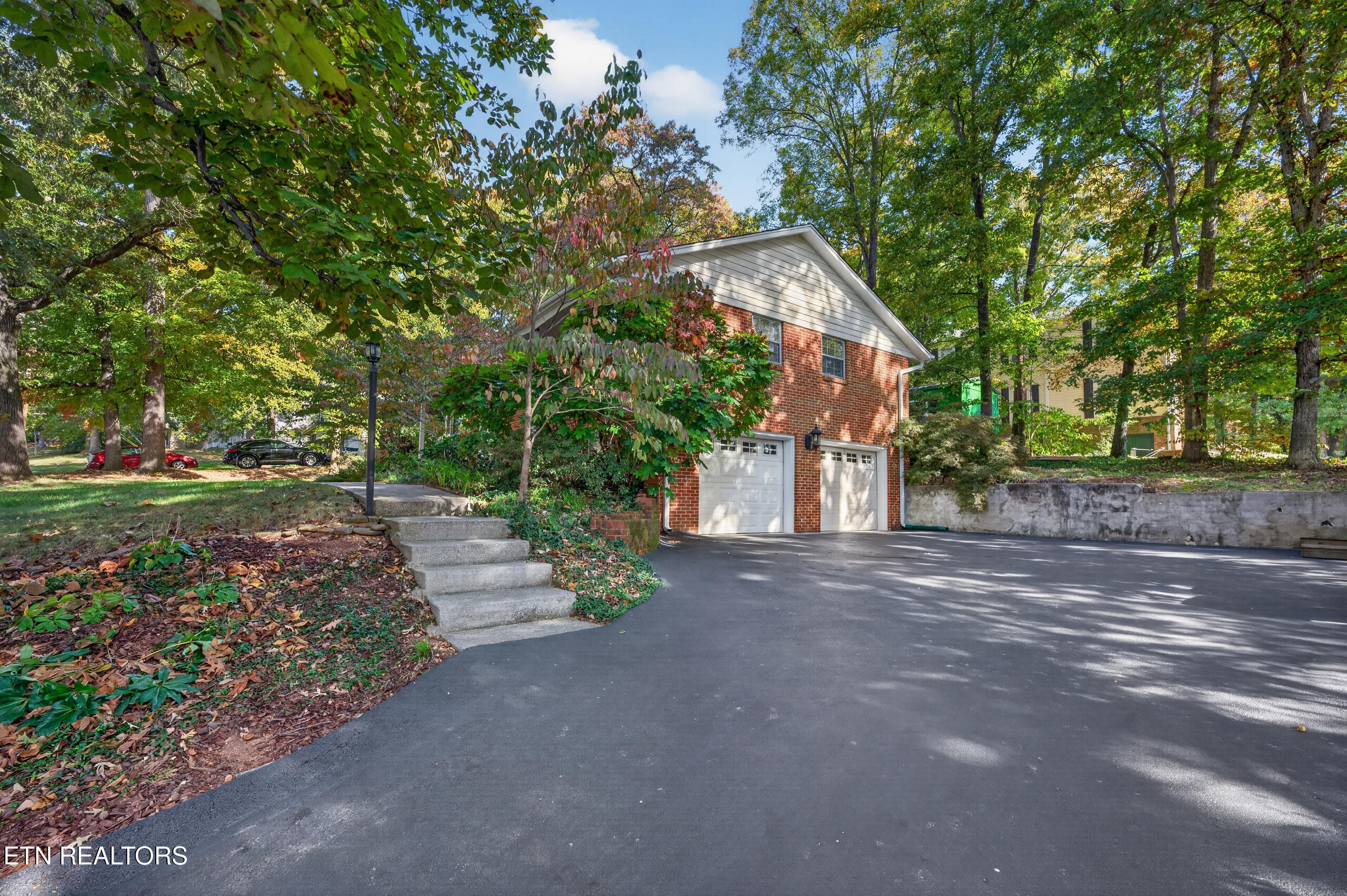 1820 Stonebrook Drive Knoxville TN 37923