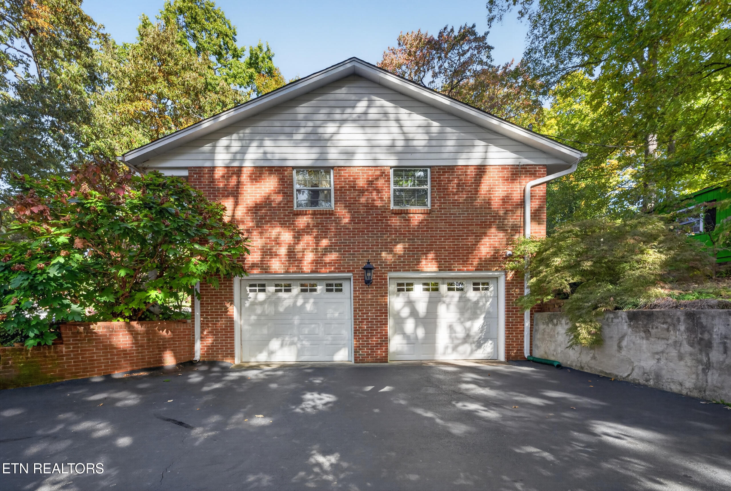 1820 Stonebrook Drive Knoxville TN 37923