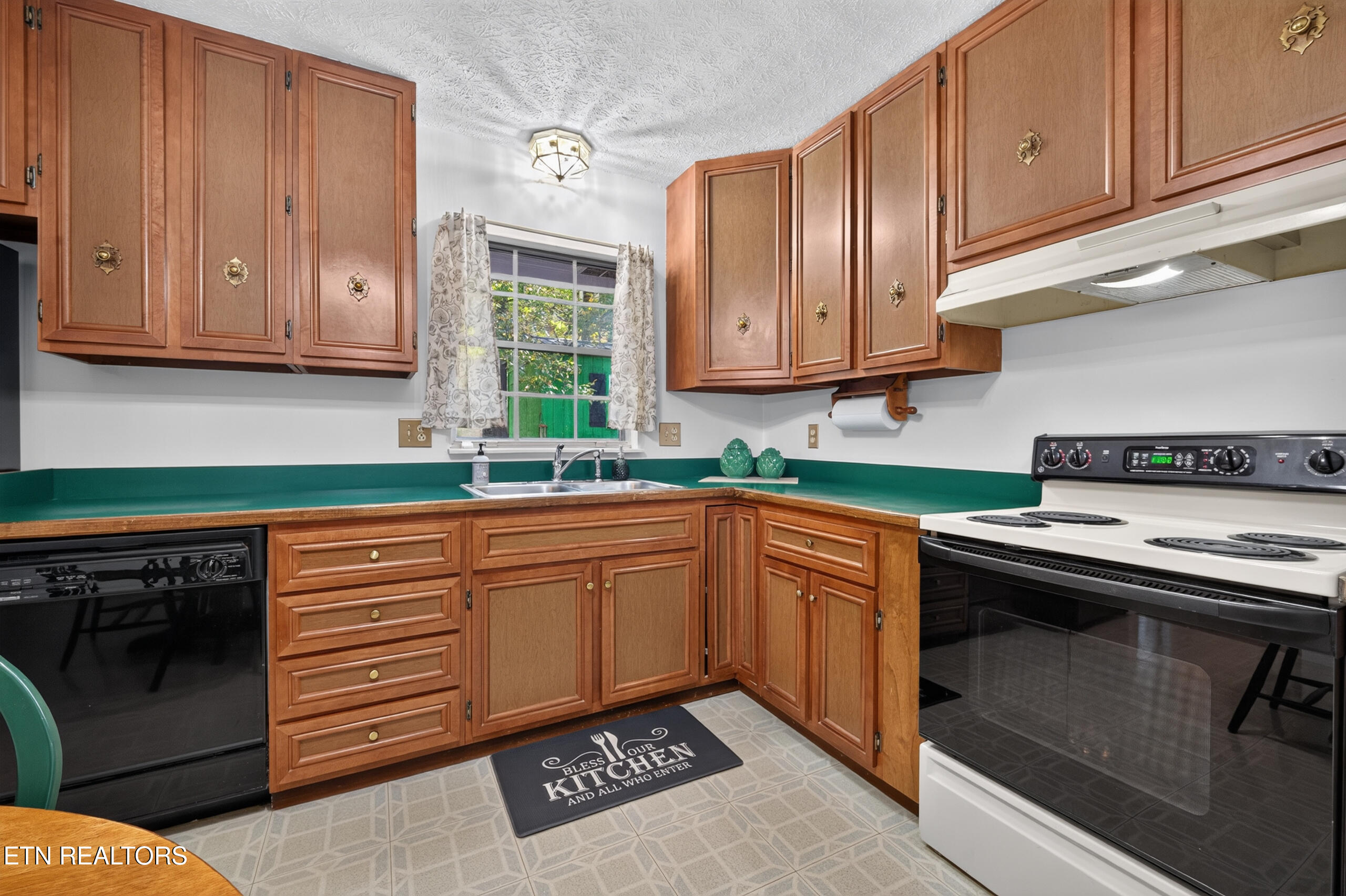 1820 Stonebrook Drive Knoxville TN 37923