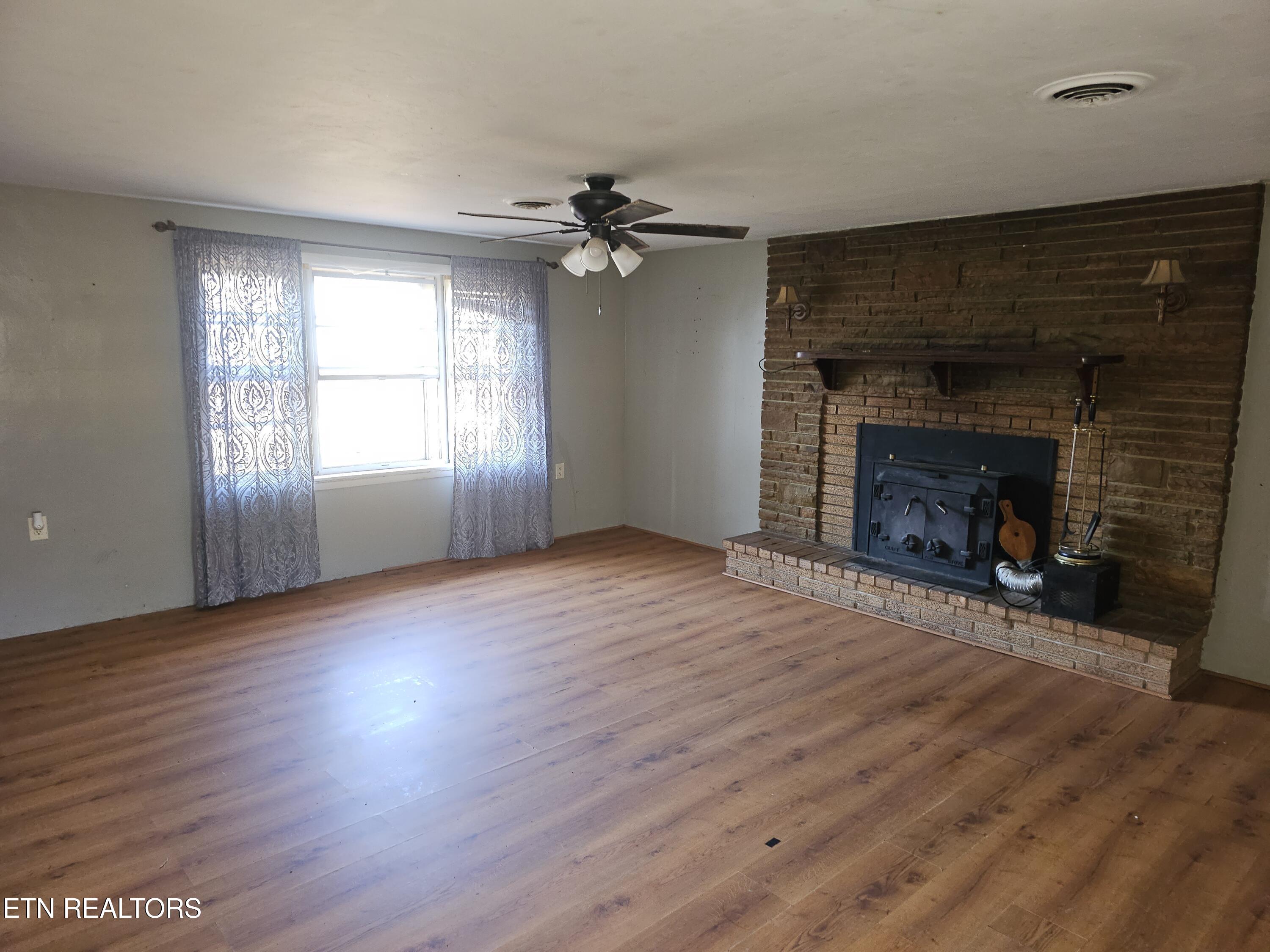 409 Tom Welch Road Crossville TN 38571