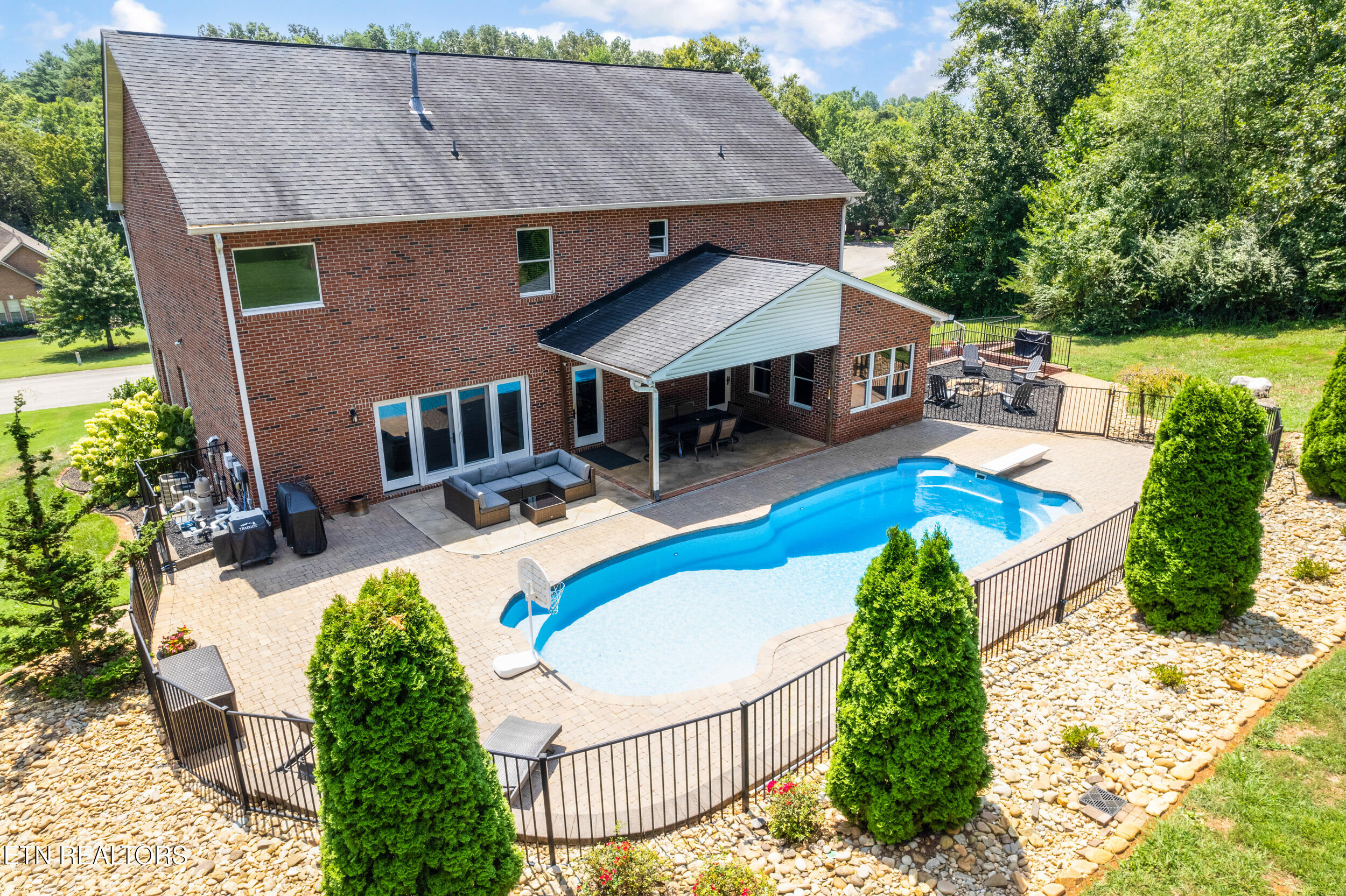 2613 Cross Creek Drive Maryville TN 37803