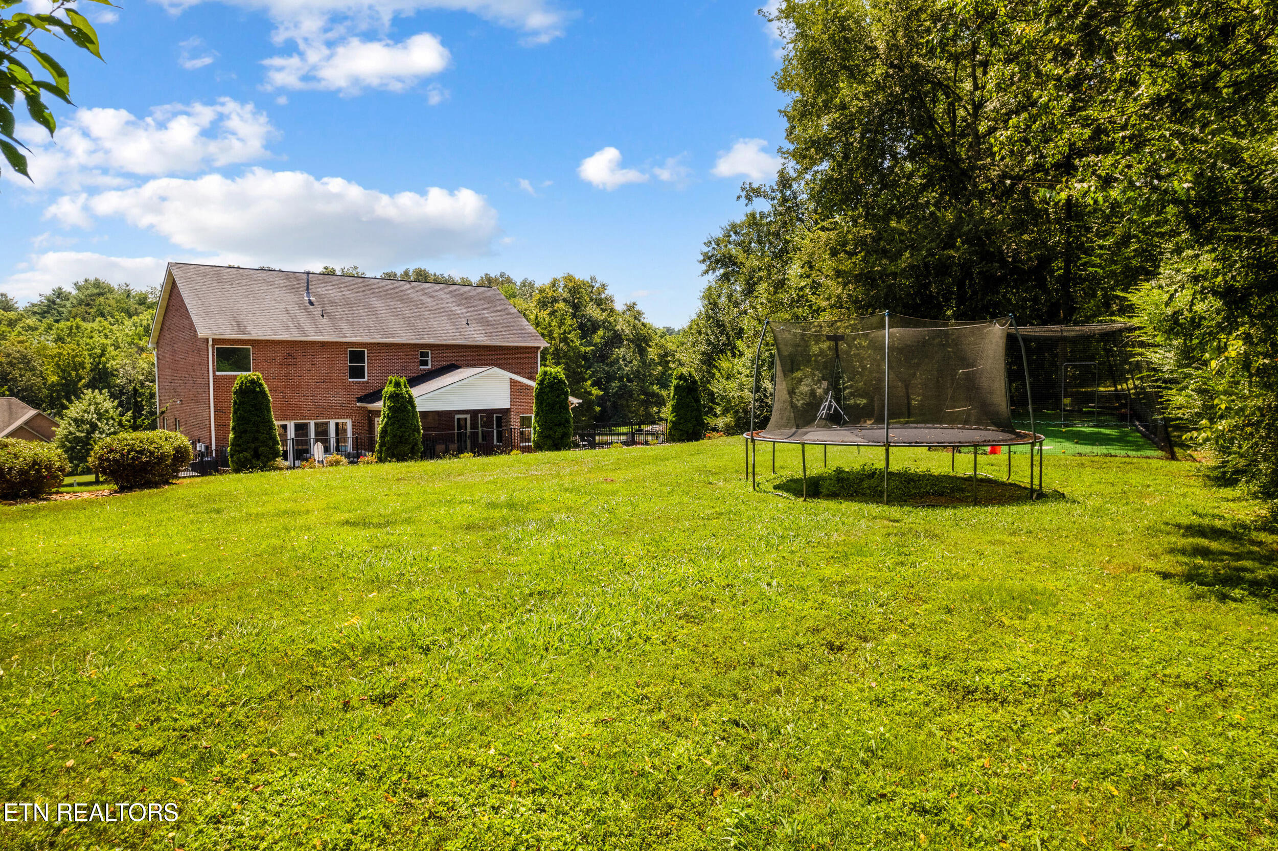 2613 Cross Creek Drive Maryville TN 37803
