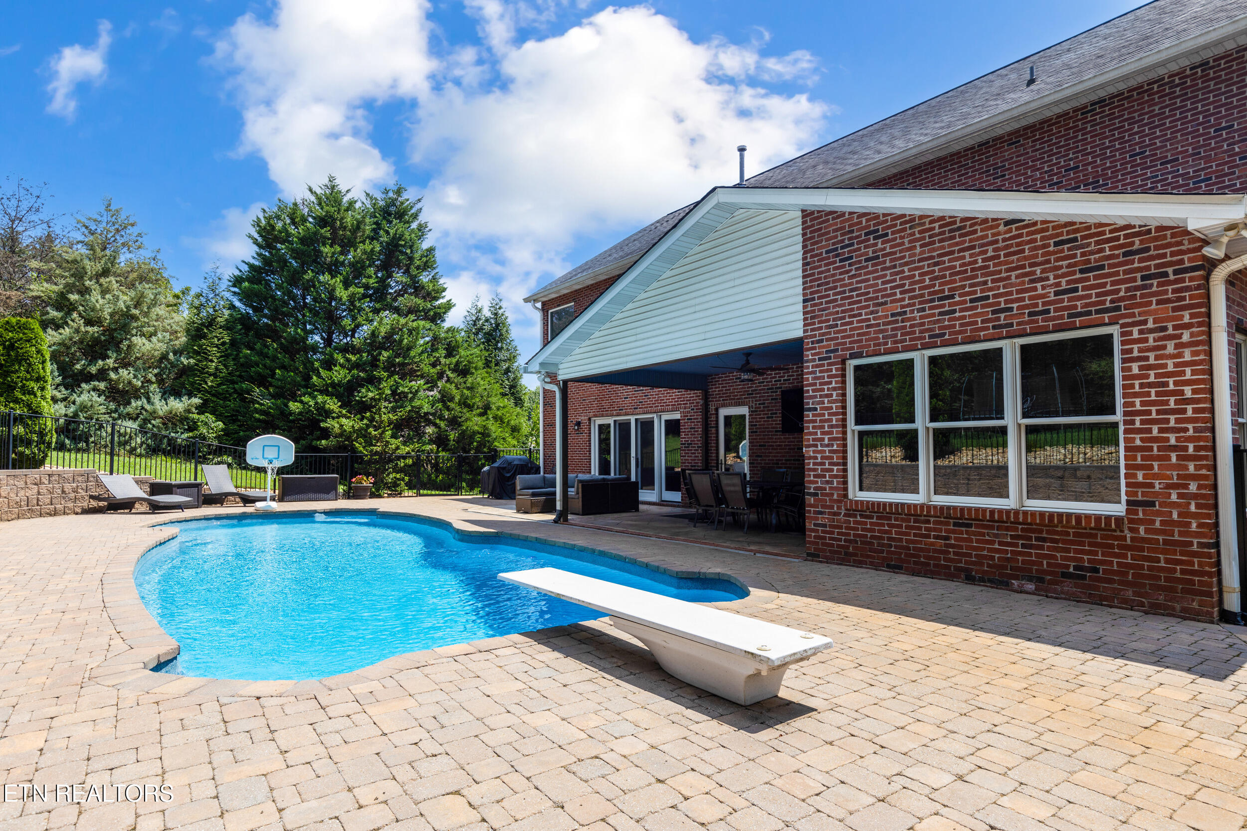 2613 Cross Creek Drive Maryville TN 37803