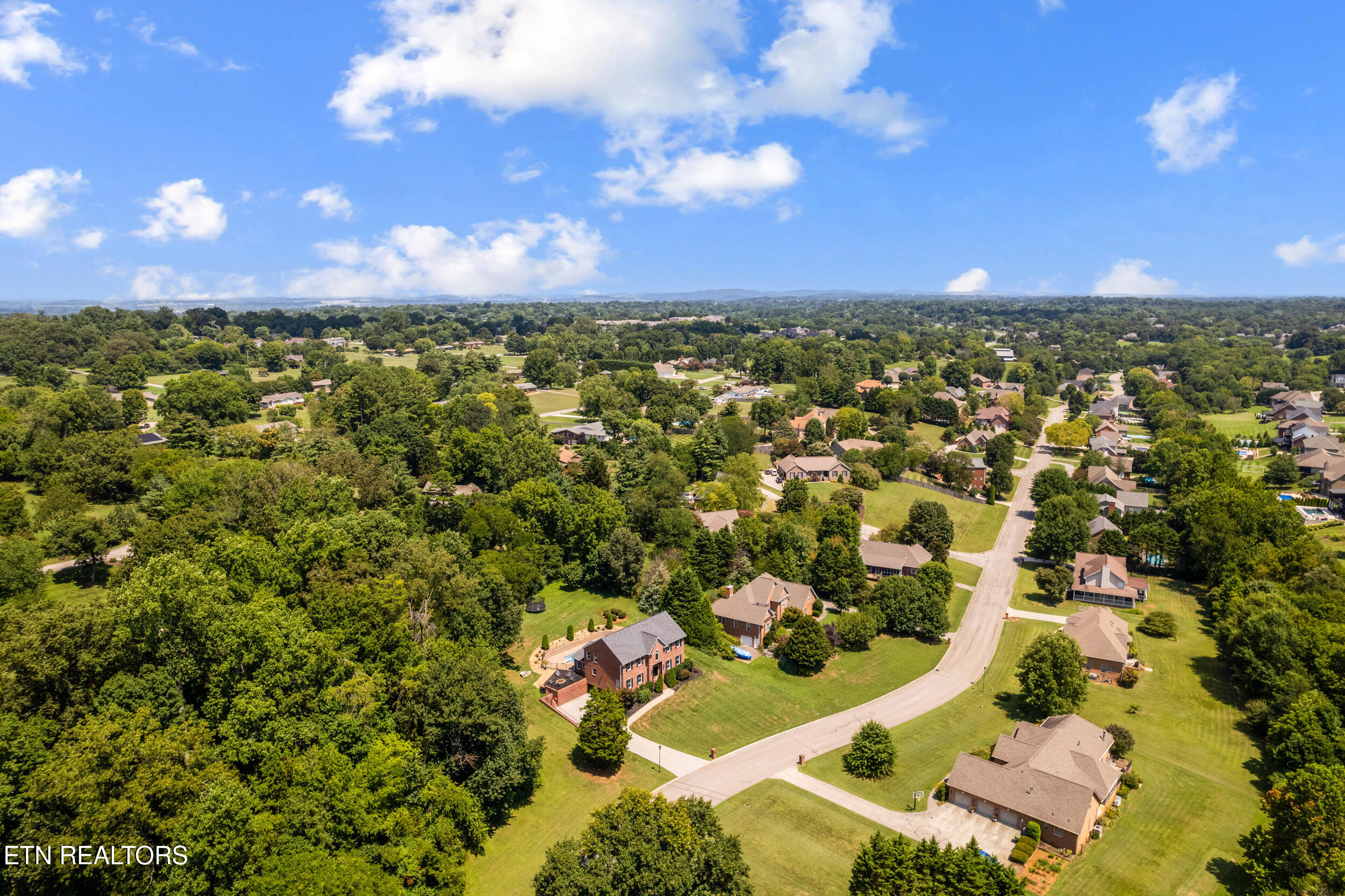 2613 Cross Creek Drive Maryville TN 37803