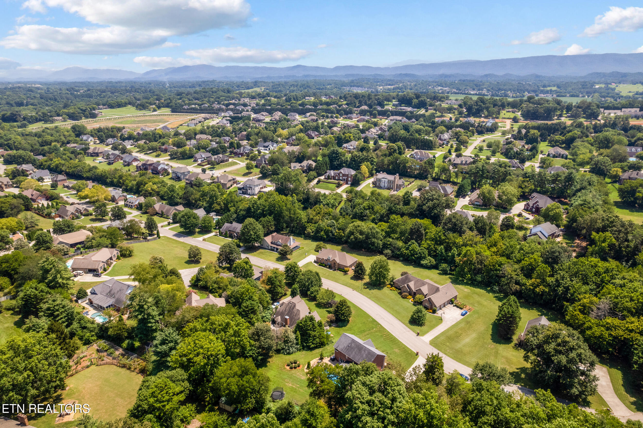 2613 Cross Creek Drive Maryville TN 37803