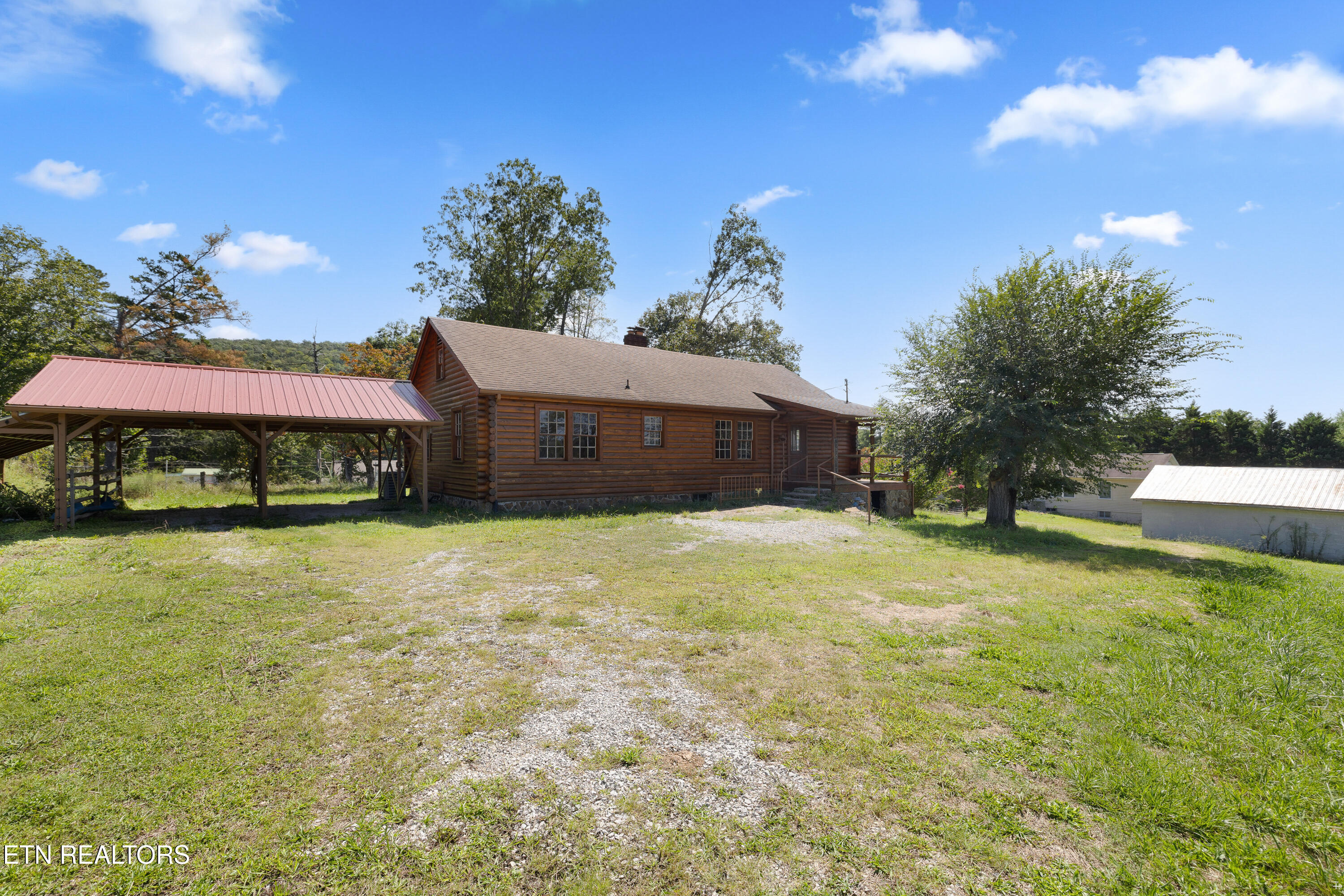 2356 Old Harriman Highway Harriman TN 37748