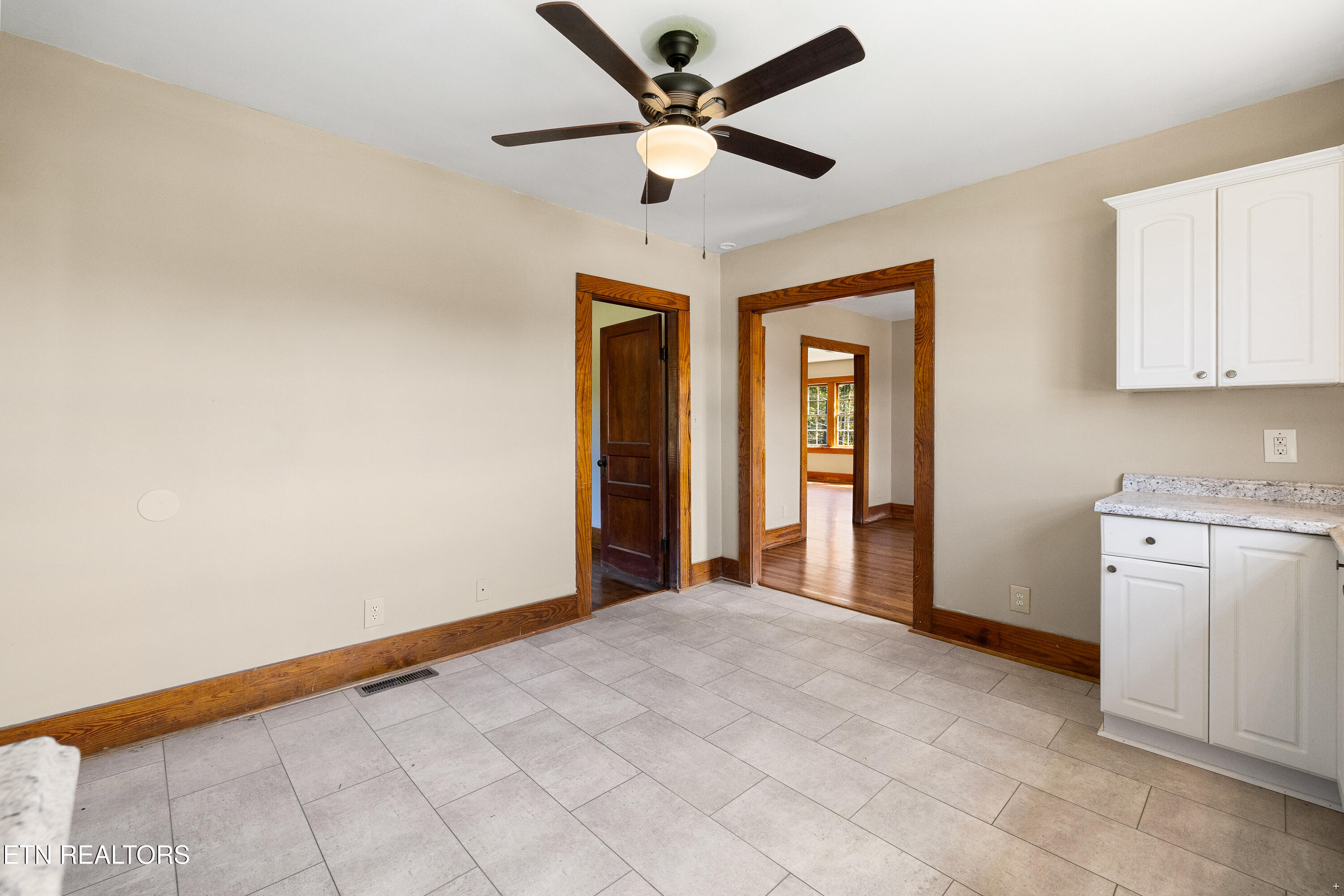 2356 Old Harriman Highway Harriman TN 37748