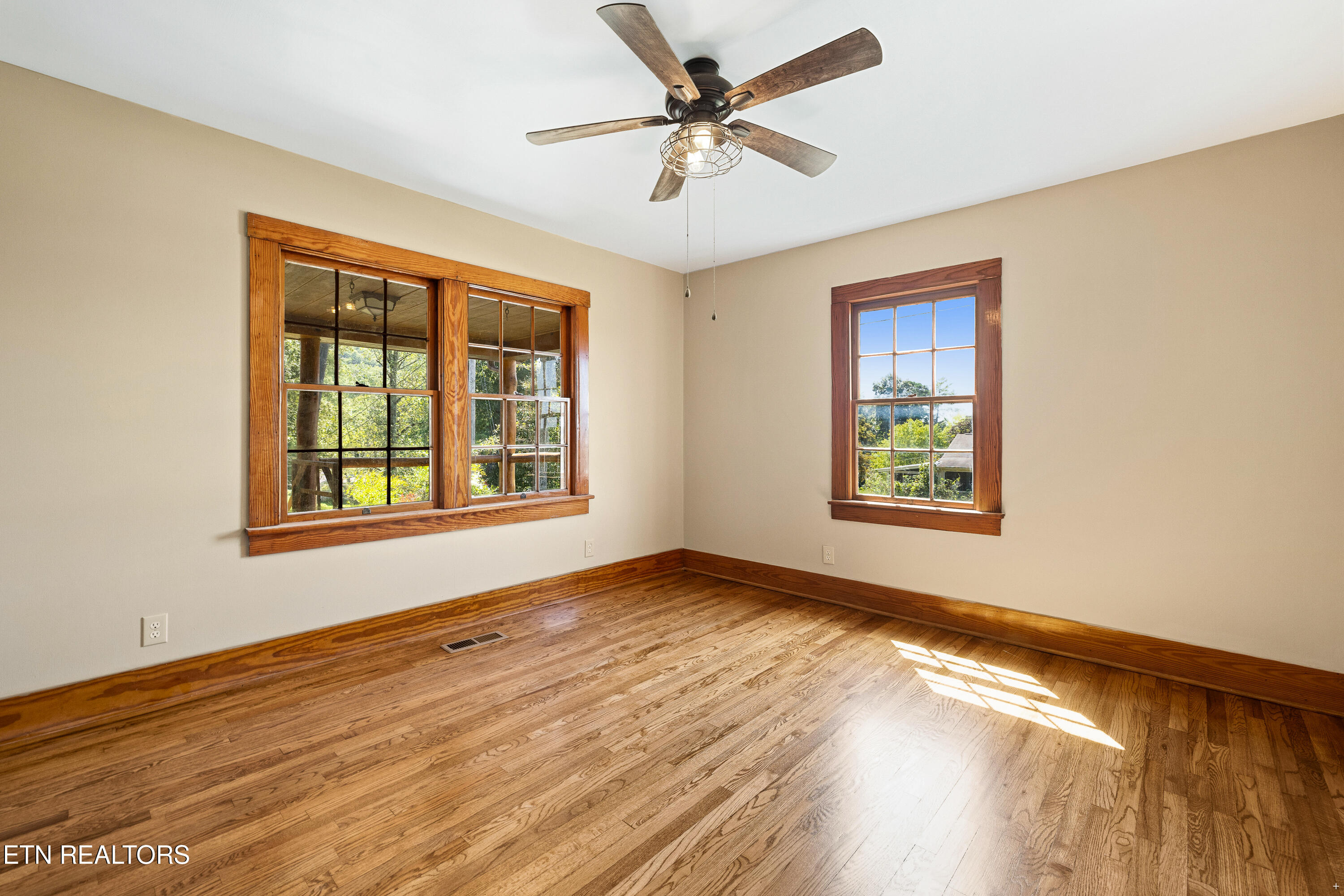 2356 Old Harriman Highway Harriman TN 37748