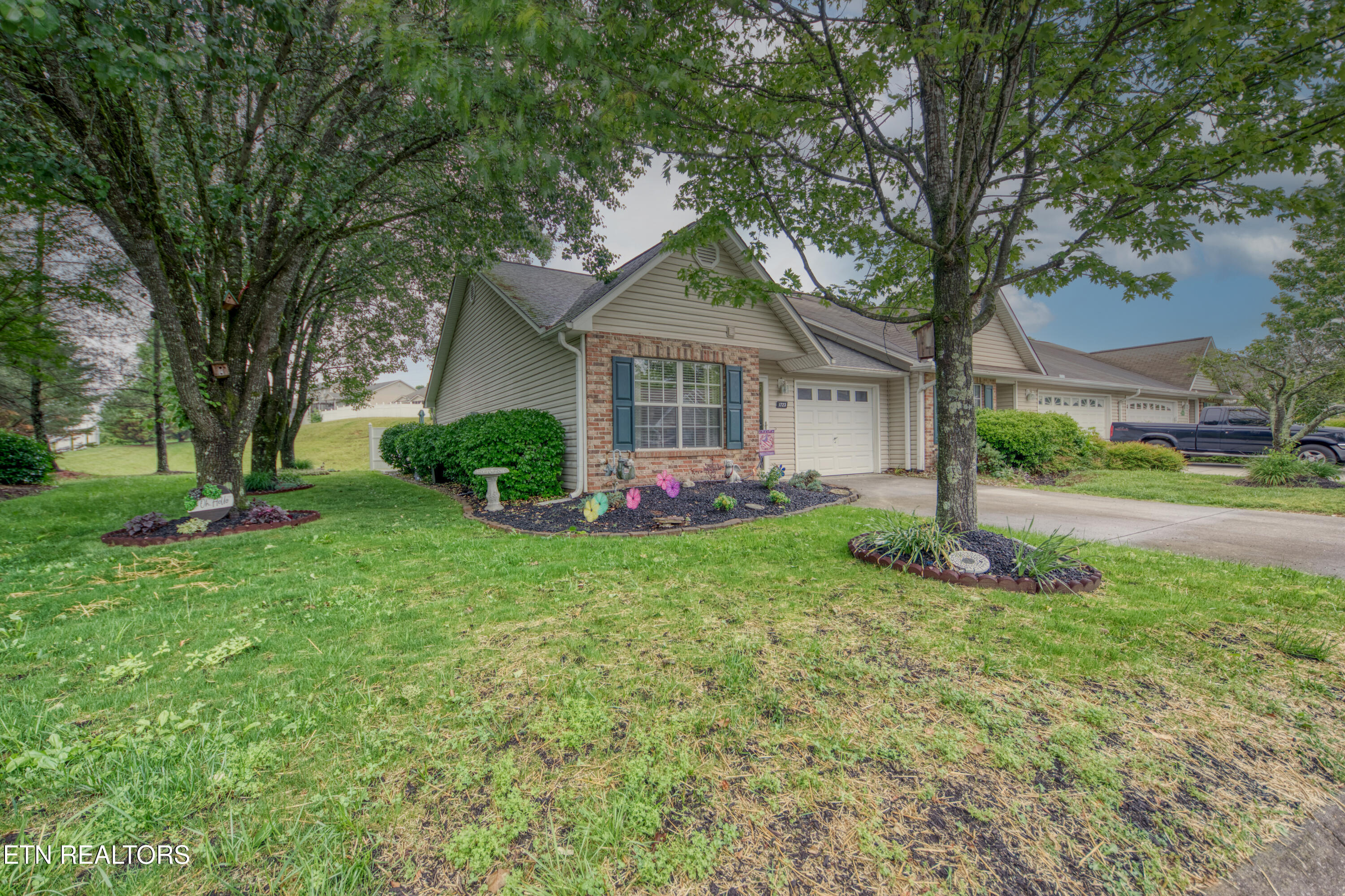 1723 Wood Song Lane Knoxville TN 37914