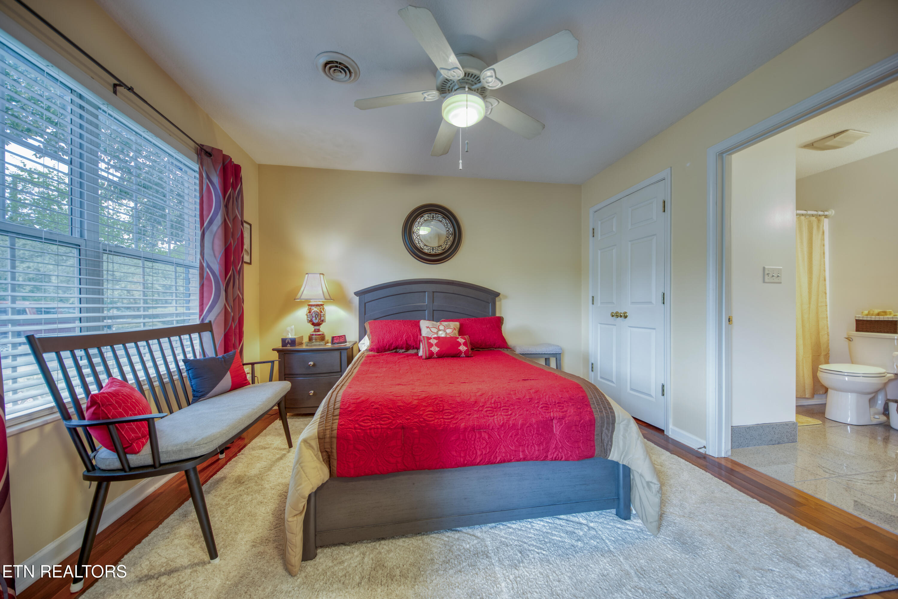 1723 Wood Song Lane Knoxville TN 37914