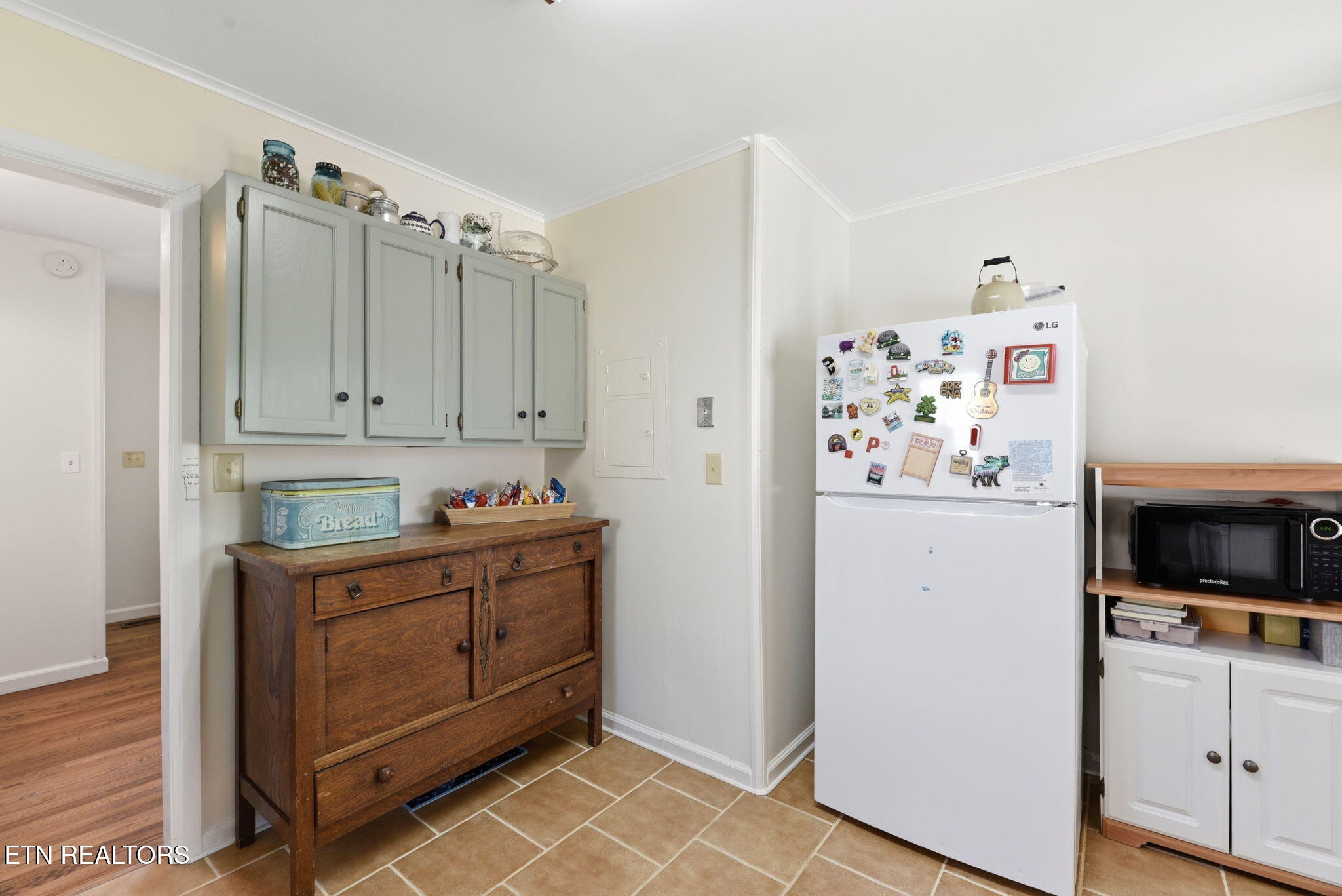 309 Cross Street Clinton TN 37716