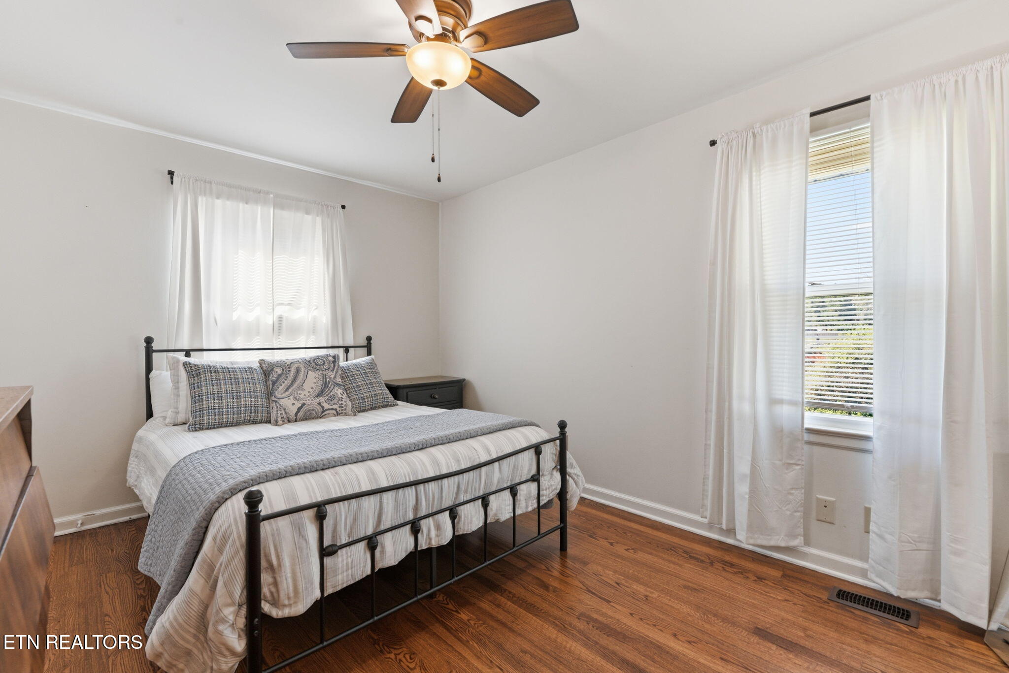 309 Cross Street Clinton TN 37716