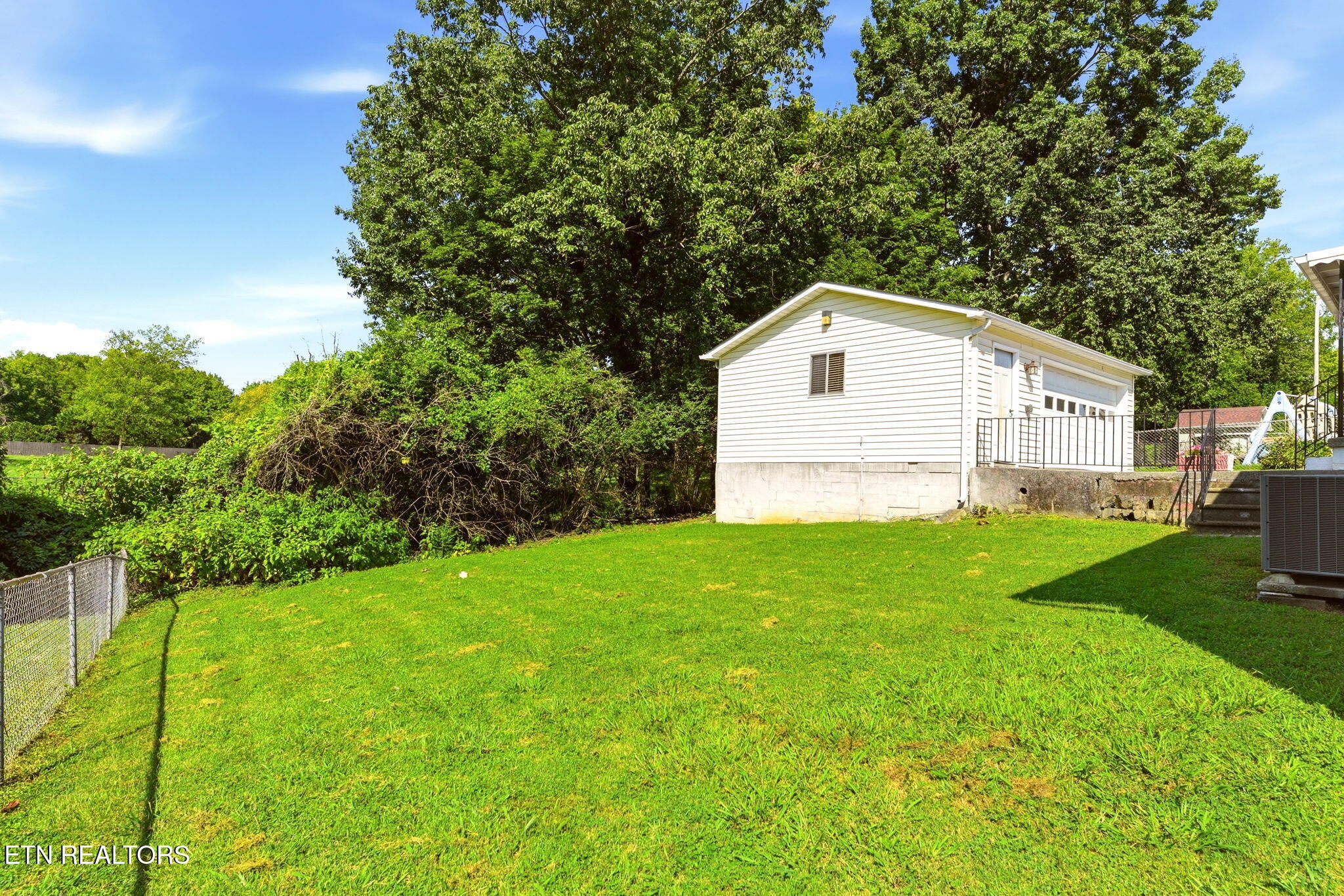 309 Cross Street Clinton TN 37716