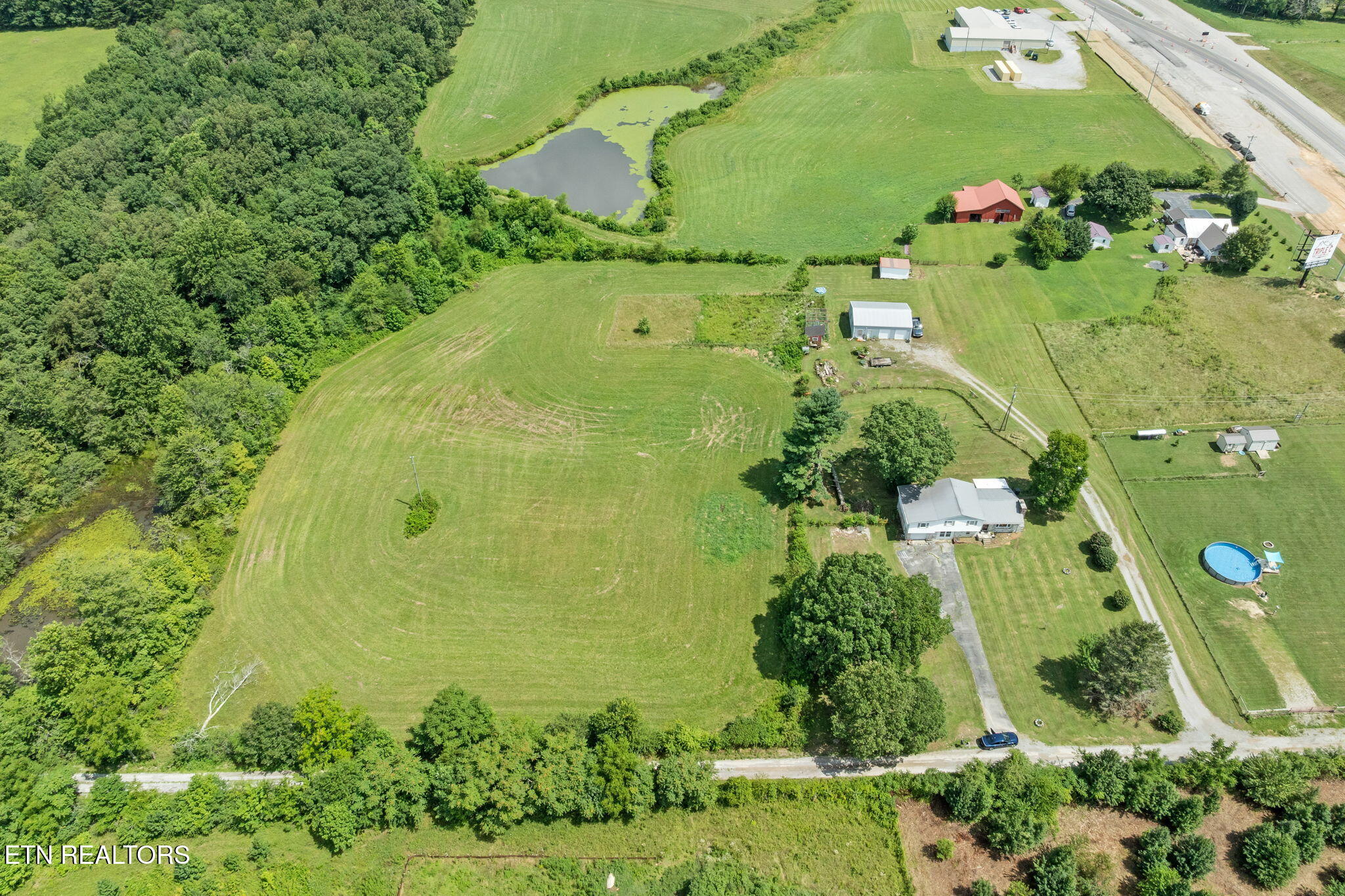 76 Spencer Lane Crossville TN 38571