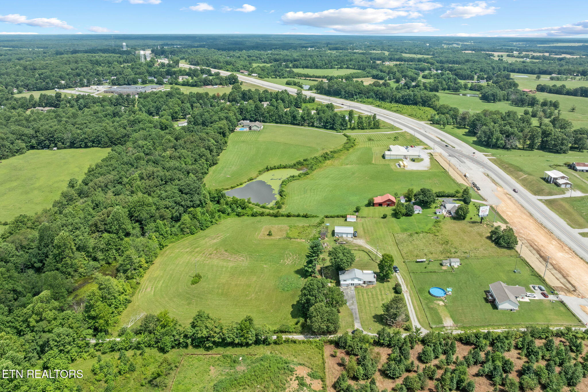 76 Spencer Lane Crossville TN 38571