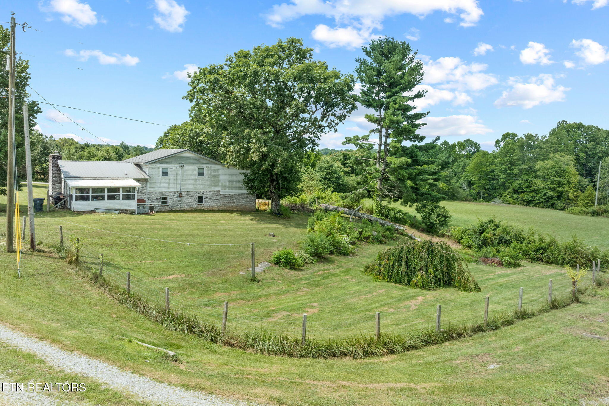 76 Spencer Lane Crossville TN 38571