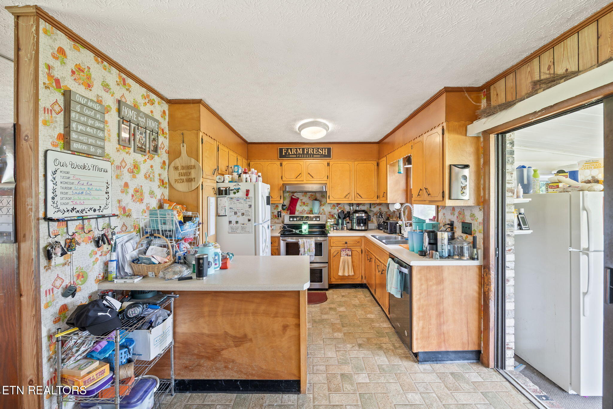 76 Spencer Lane Crossville TN 38571
