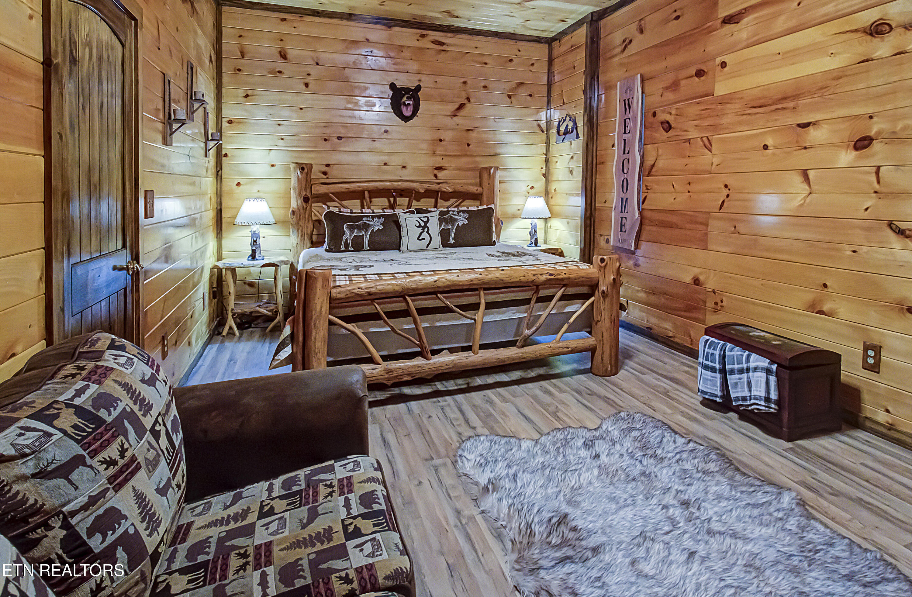 2184 Spence Mountain Loop Sevierville TN 37876