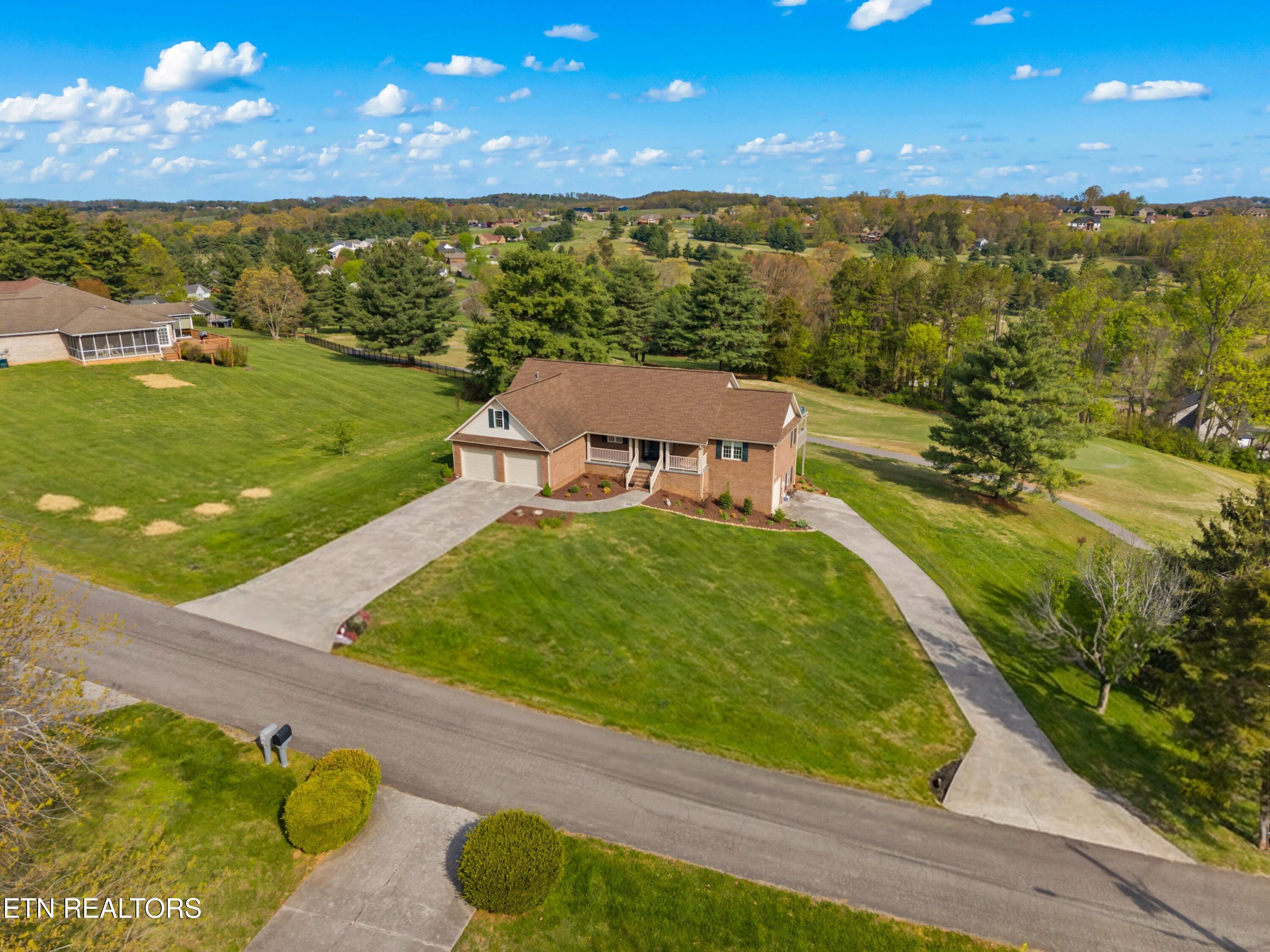 322 Battlefield Drive Dandridge TN 37725