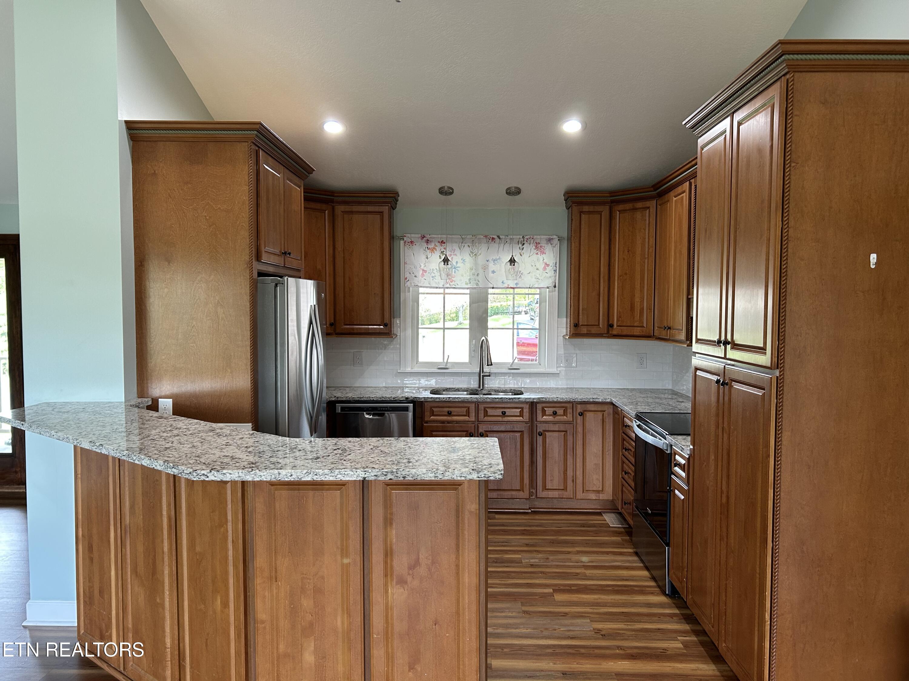 322 Battlefield Drive Dandridge TN 37725