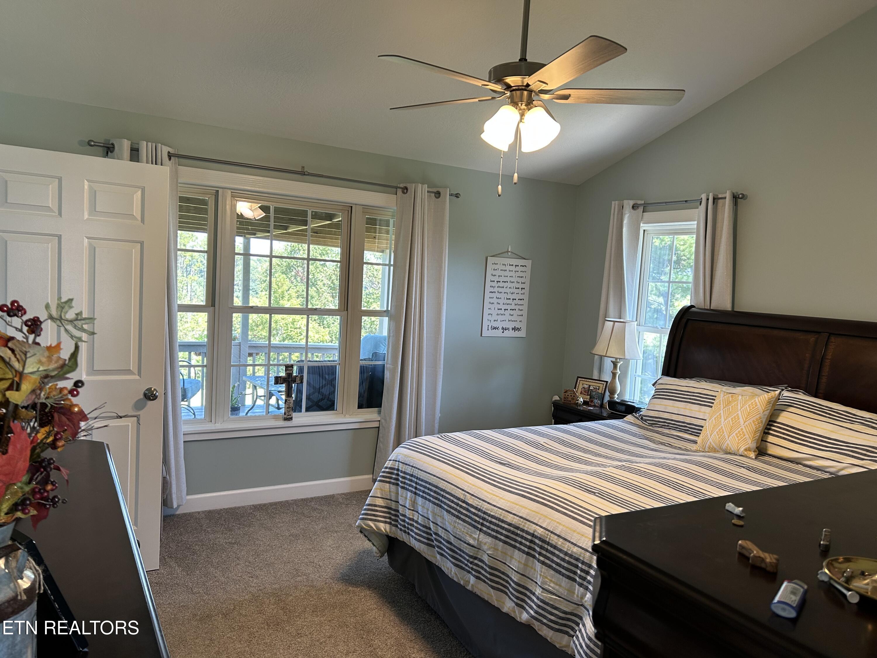 322 Battlefield Drive Dandridge TN 37725