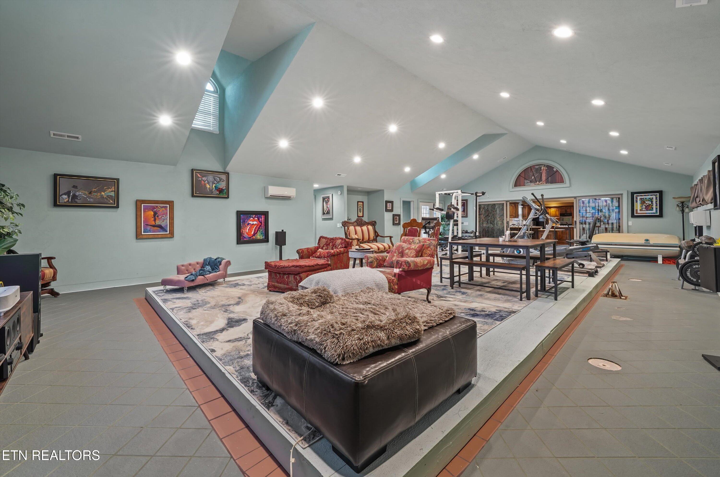 377 Dominion Circle Knoxville TN 37934