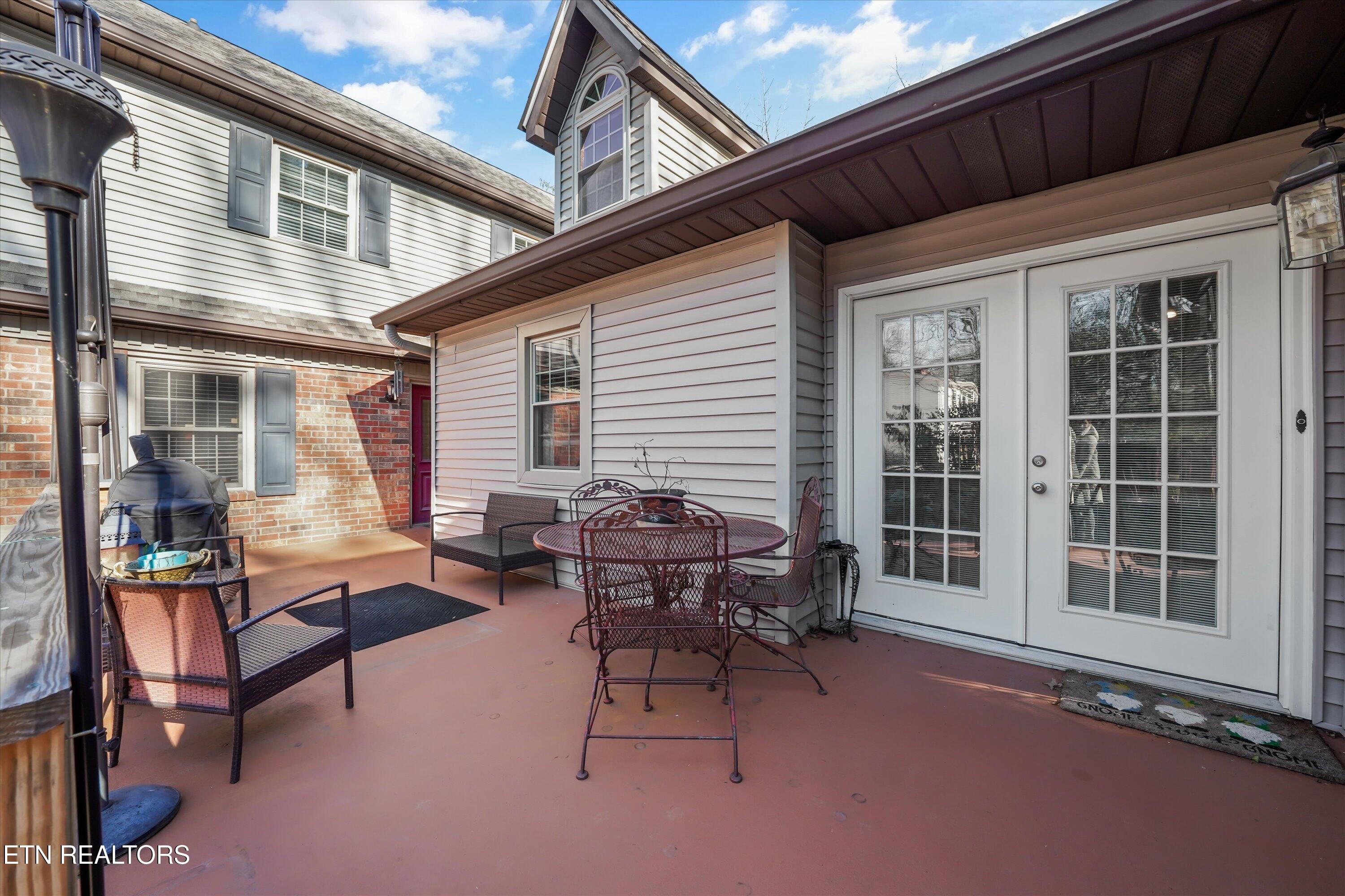 377 Dominion Circle Knoxville TN 37934