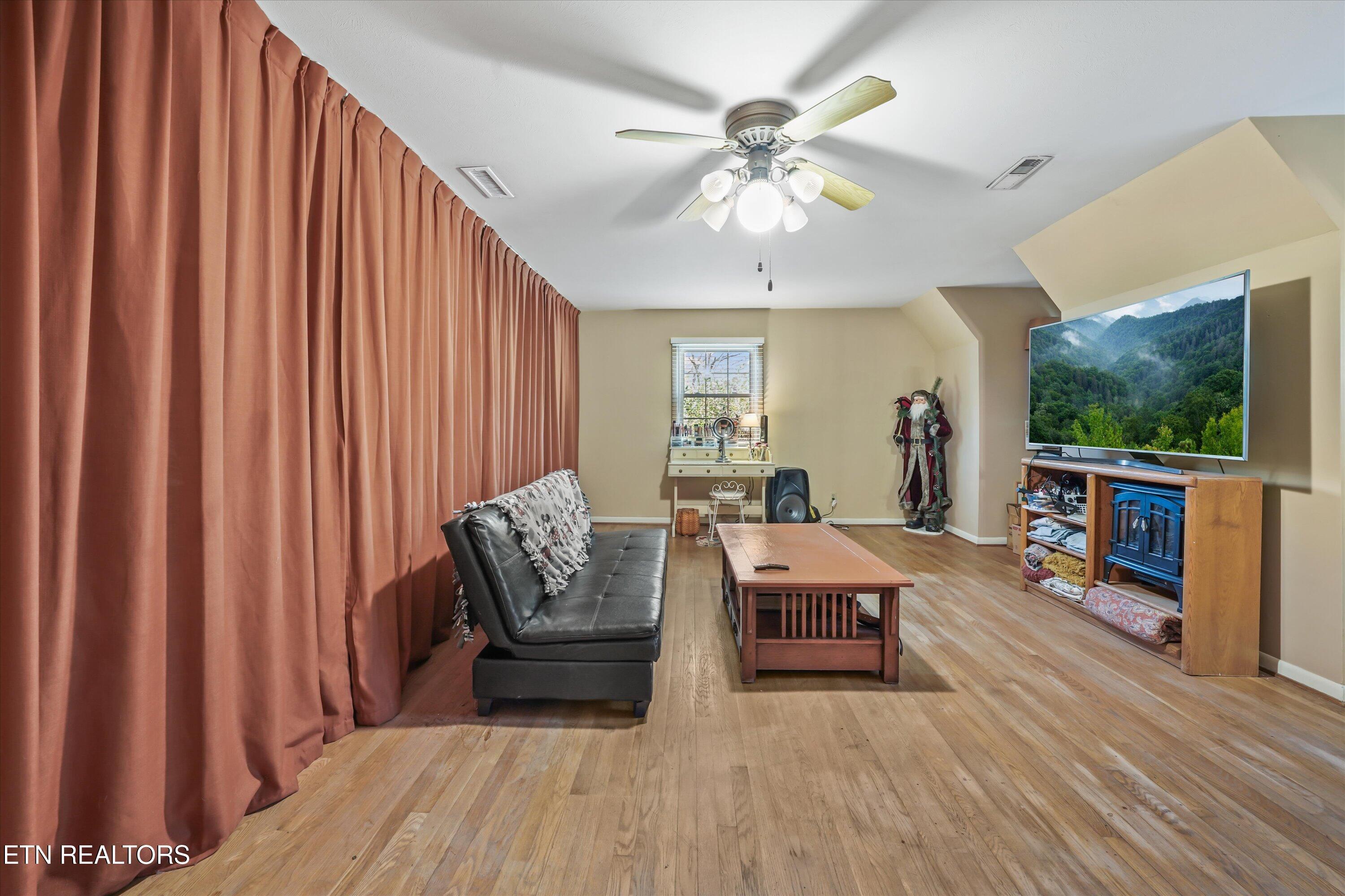 377 Dominion Circle Knoxville TN 37934