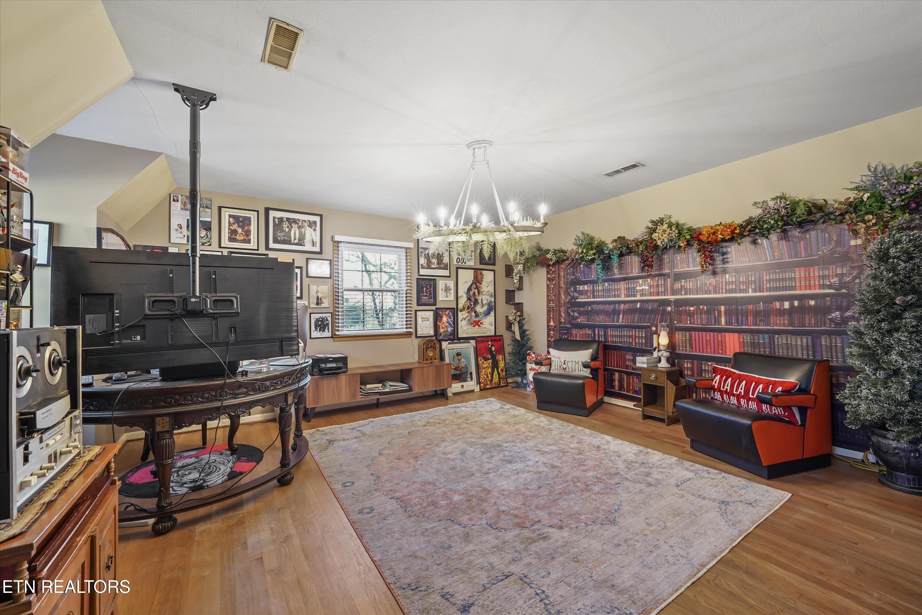 377 Dominion Circle Knoxville TN 37934