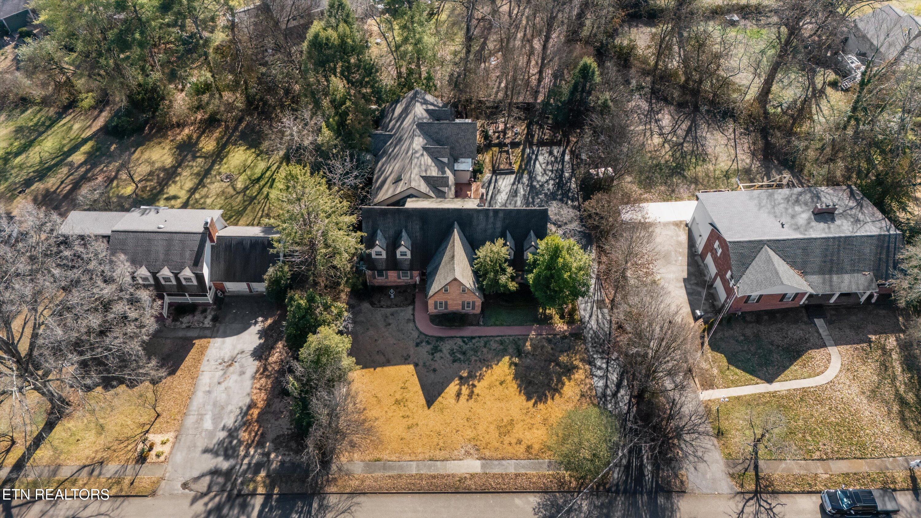 377 Dominion Circle Knoxville TN 37934