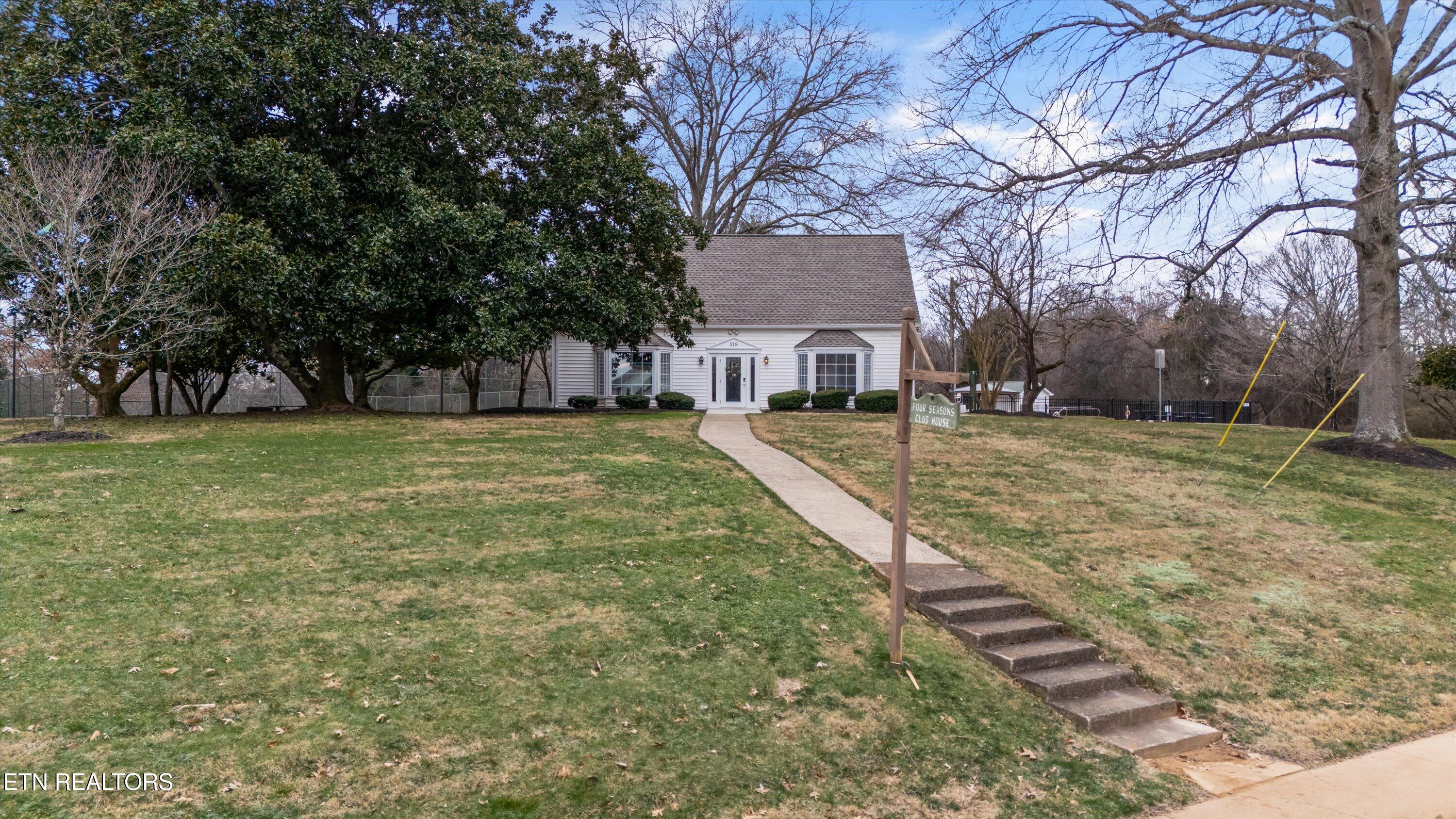 377 Dominion Circle Knoxville TN 37934