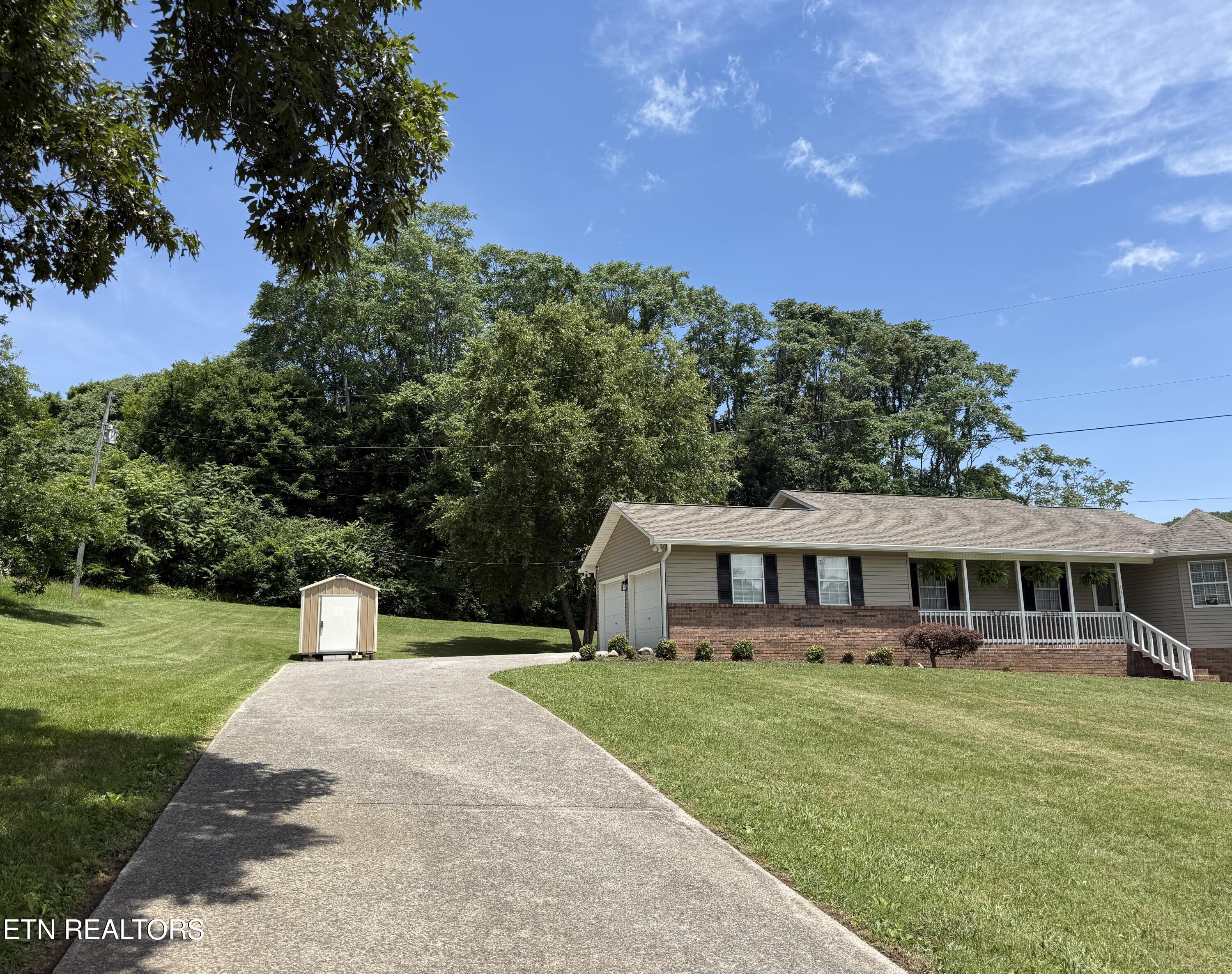 121 Inman Road Sweetwater TN 37874