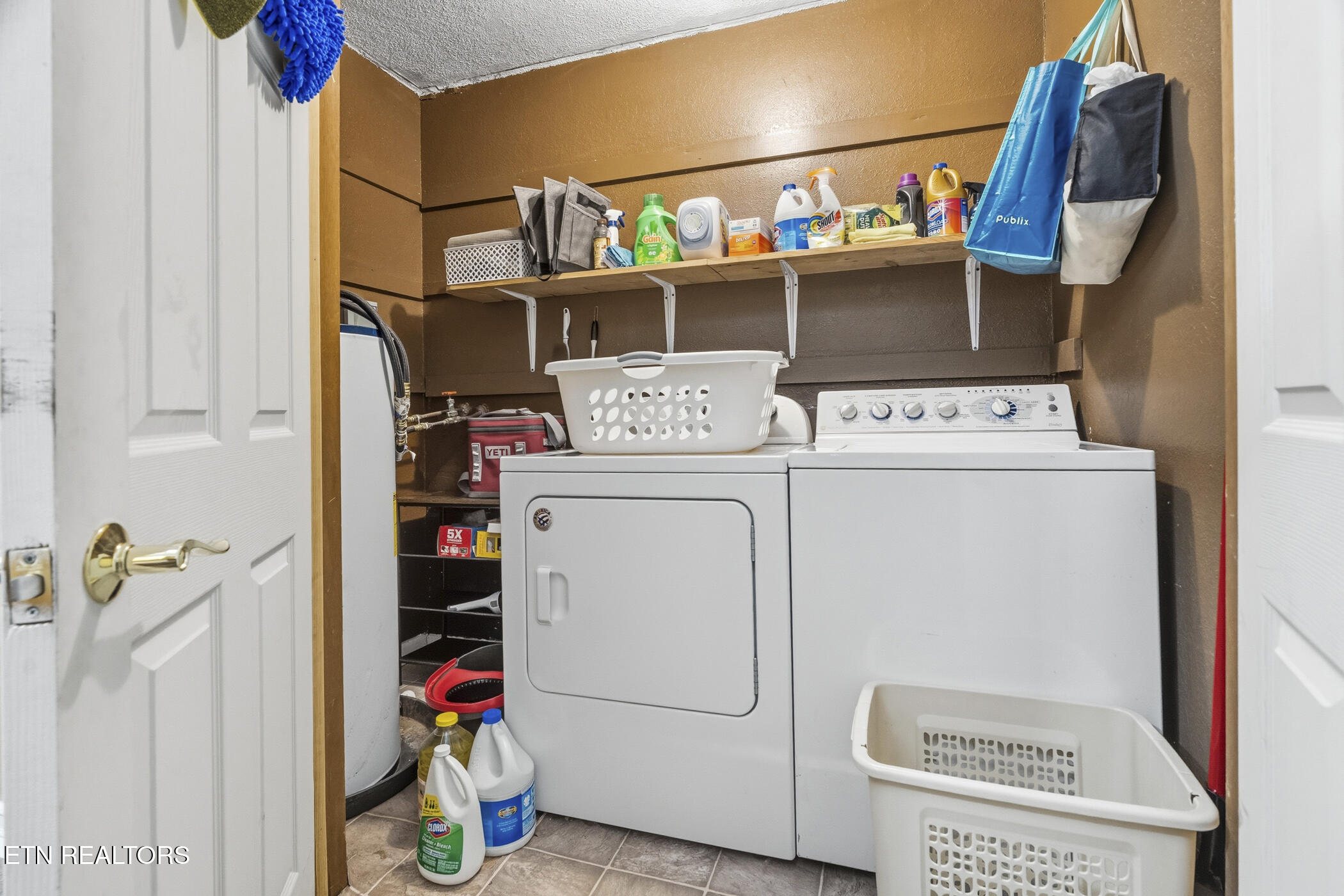 1007 S Ridge Place Sevierville TN 37876